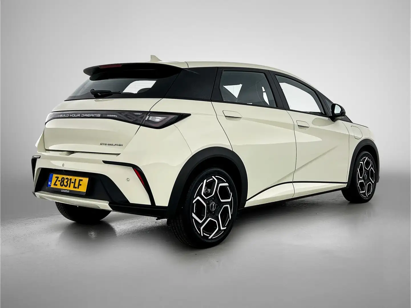 BYD Dolphin Comfort 60.4 kWh | 427 KM WLTP | Stoelverwarming | Jaune - 2