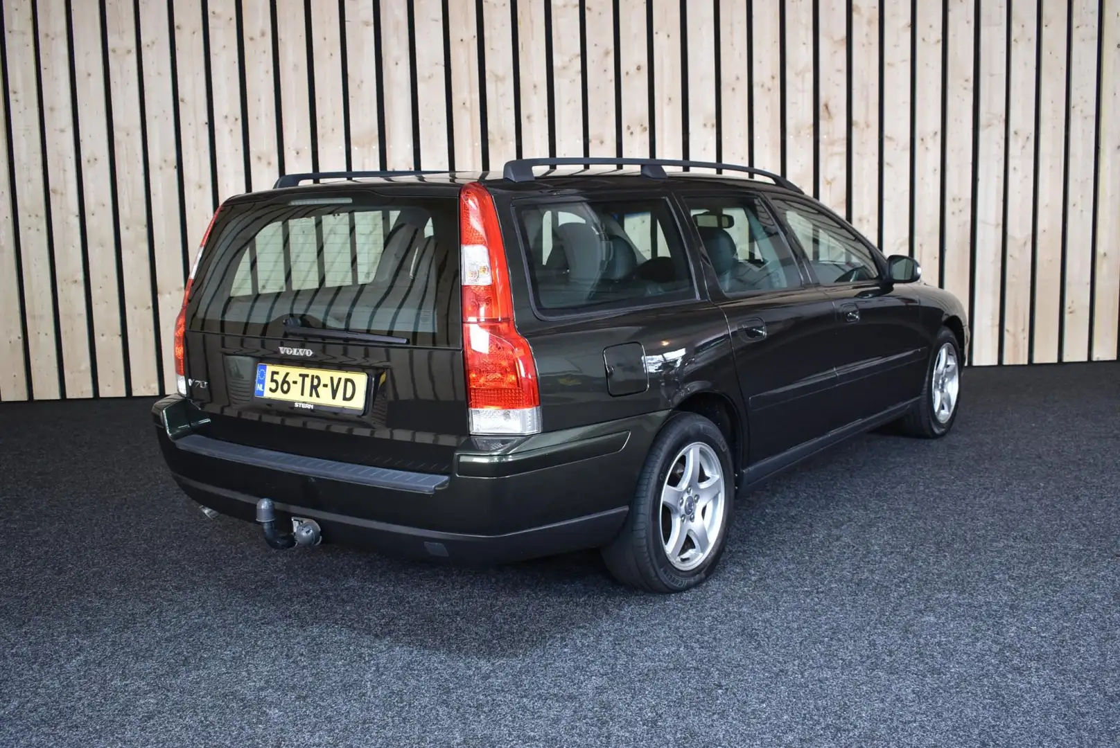Volvo V70 2.4 Edition 2e eig. Trekhaak Youngtimer Clima Crui Зелений - 2