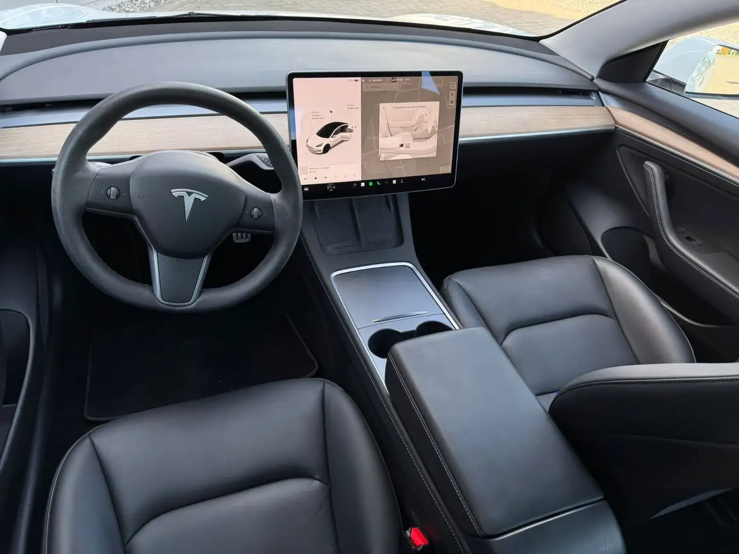 Tesla Model 3 Performance AWD Dual Matrix Blau - 2