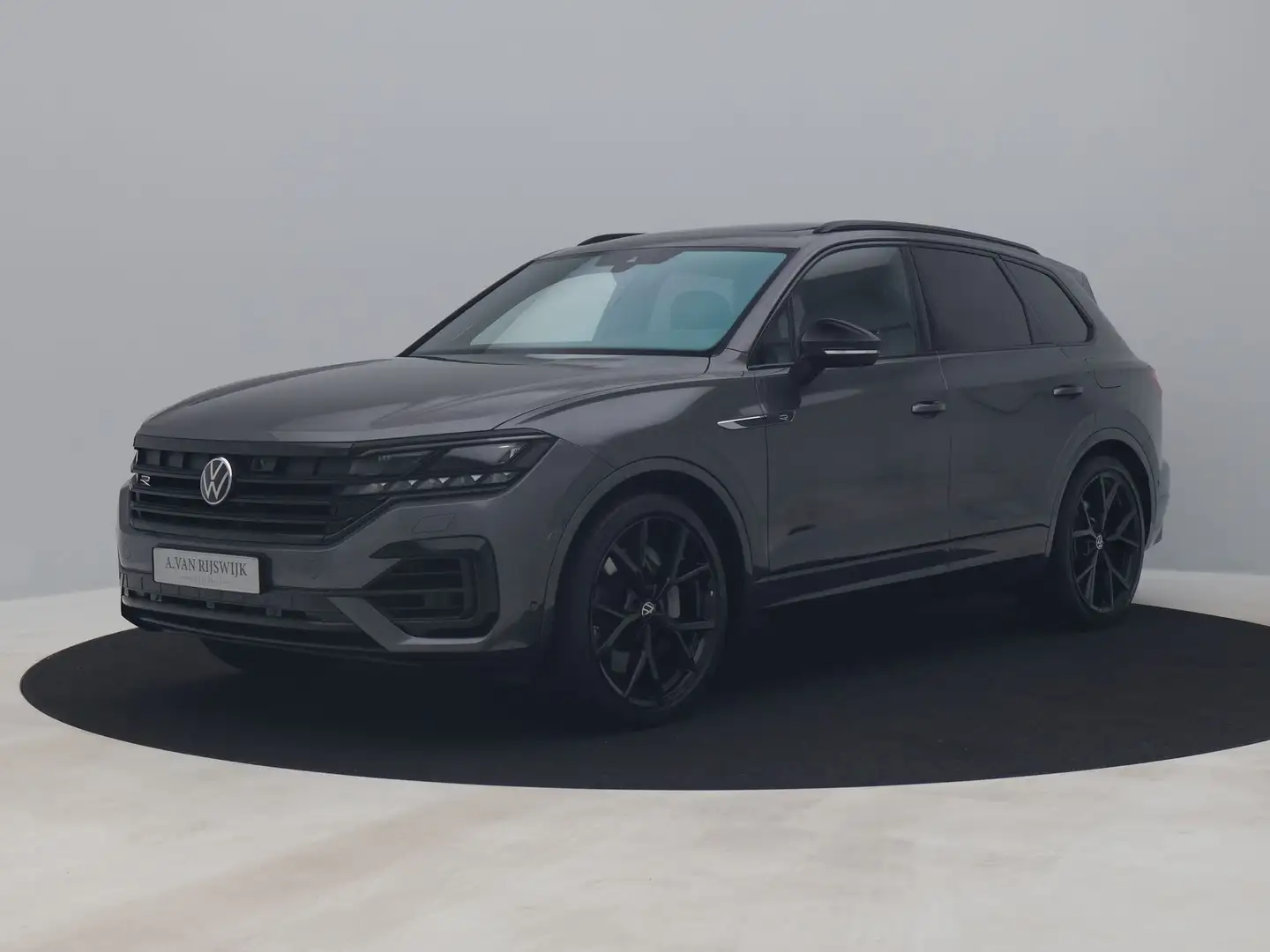 Volkswagen Touareg 3.0 TSI 462 PK 4MOTION R | PANO | SOFTCLOSE | STOE Grijs - 1