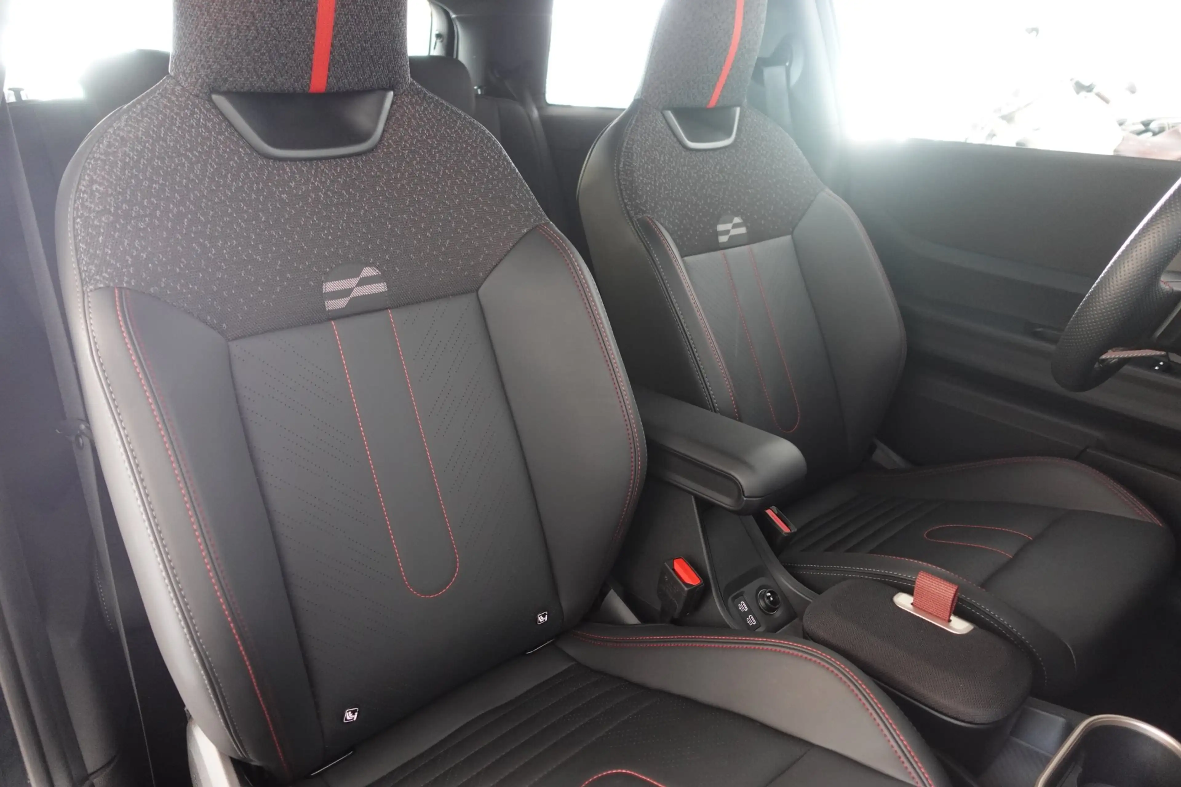MINI Cooper S F66 — photo 6