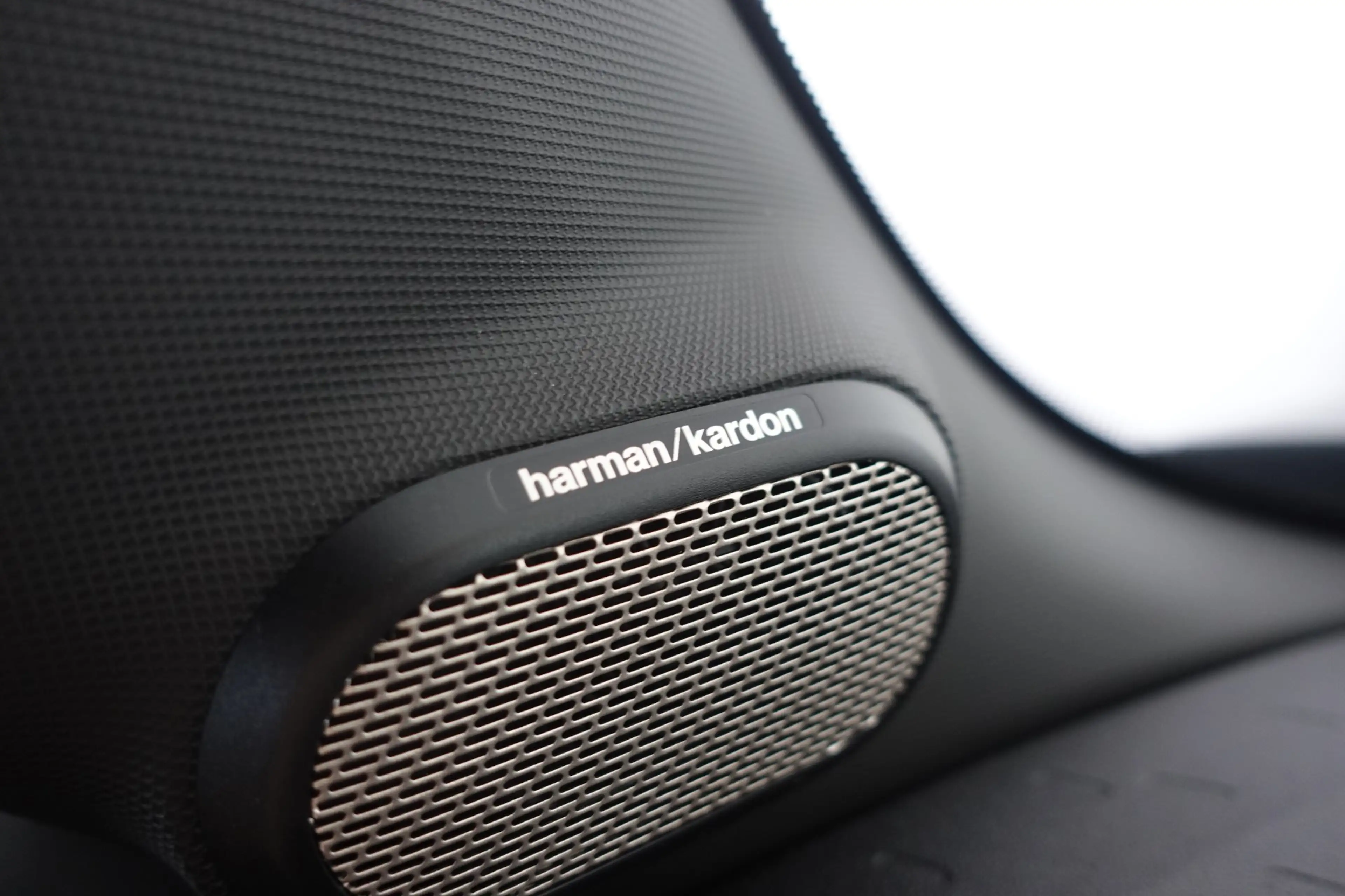 MINI Cooper S F66 — photo 12