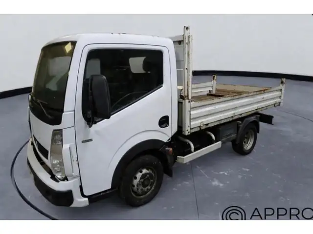 Renault Maxity 2.5 DXi - 110.28 Emp 2500  CHASSIS CABINE benne Emp 2500