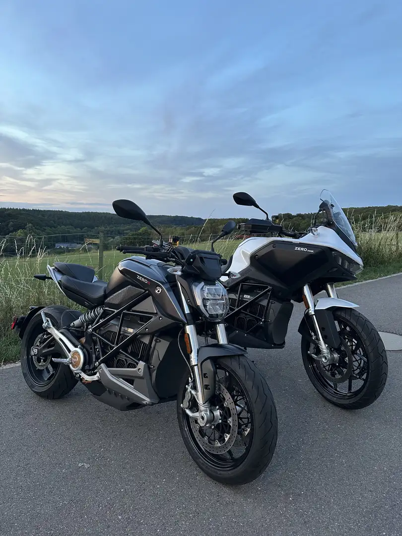 Zero Zero SR - 2