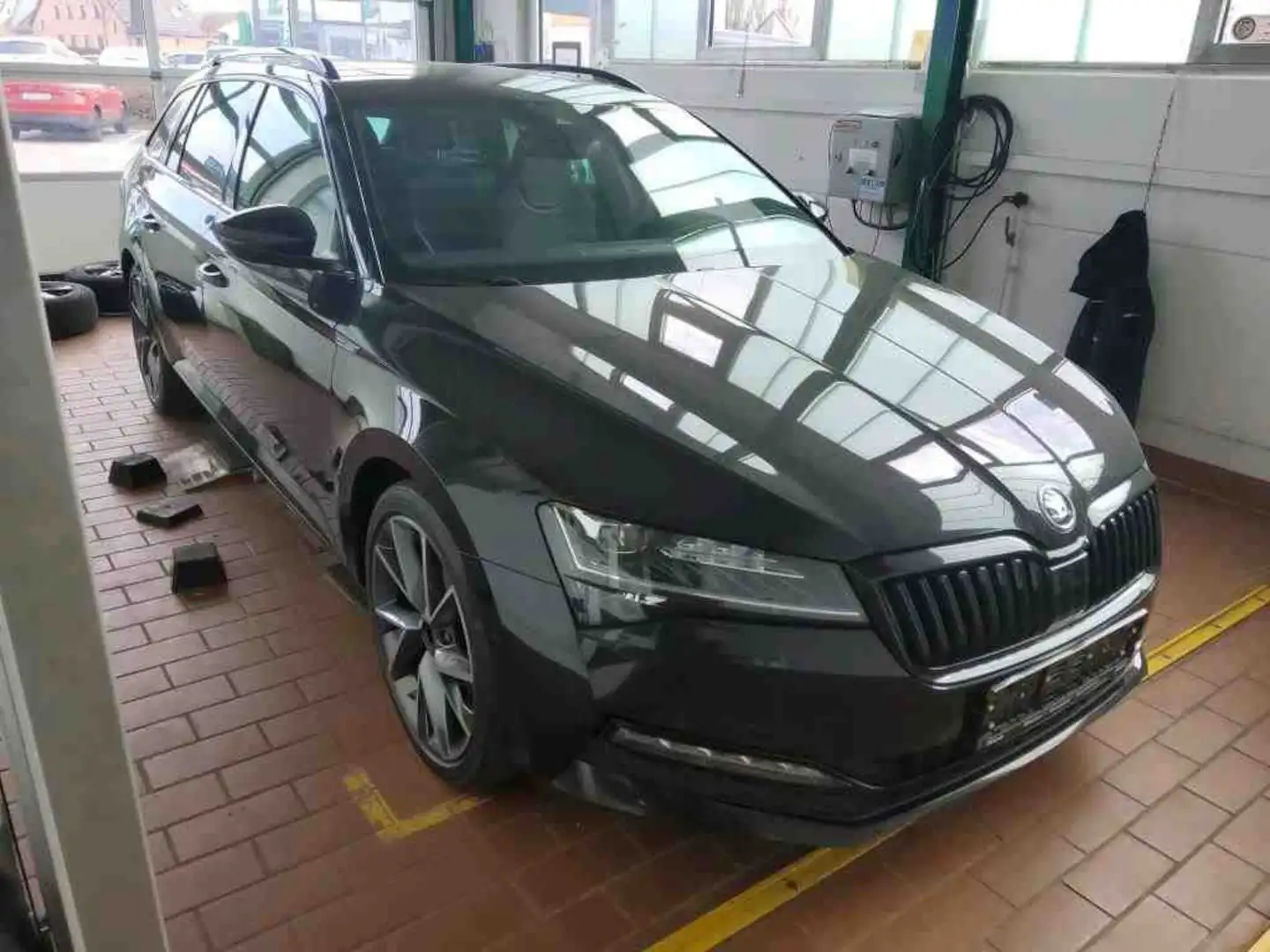 Skoda Superb 2.0 TDI Sportline*DSG*PANO*VIRTUAL*MATRIX Noir - 1