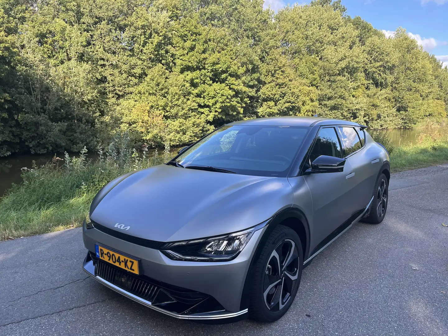 Kia EV6 Plus 77.4 kWh Grijs - 2