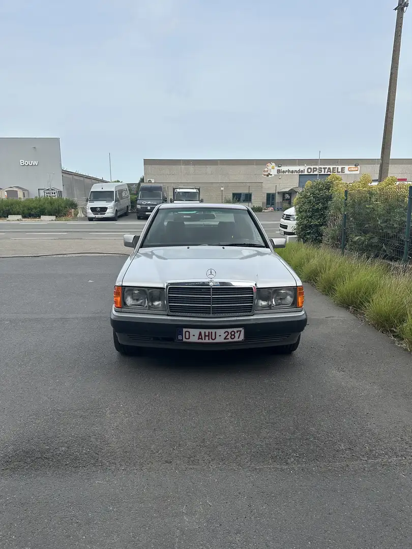 Mercedes-Benz 190 D 2.5 Turbo Ezüst - 2