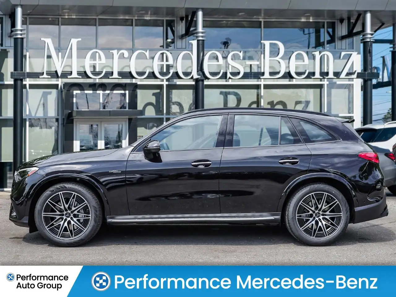 Mercedes-Benz GLC снимка Mercedes-Benz GLC
