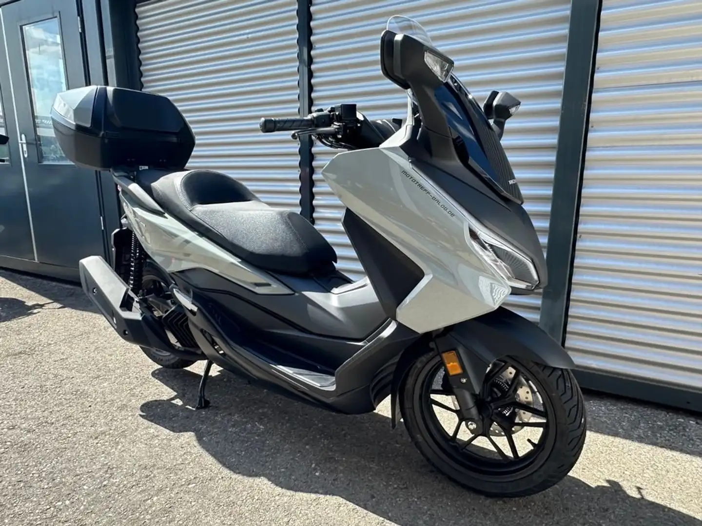 Honda Forza 125 Grigio - 2
