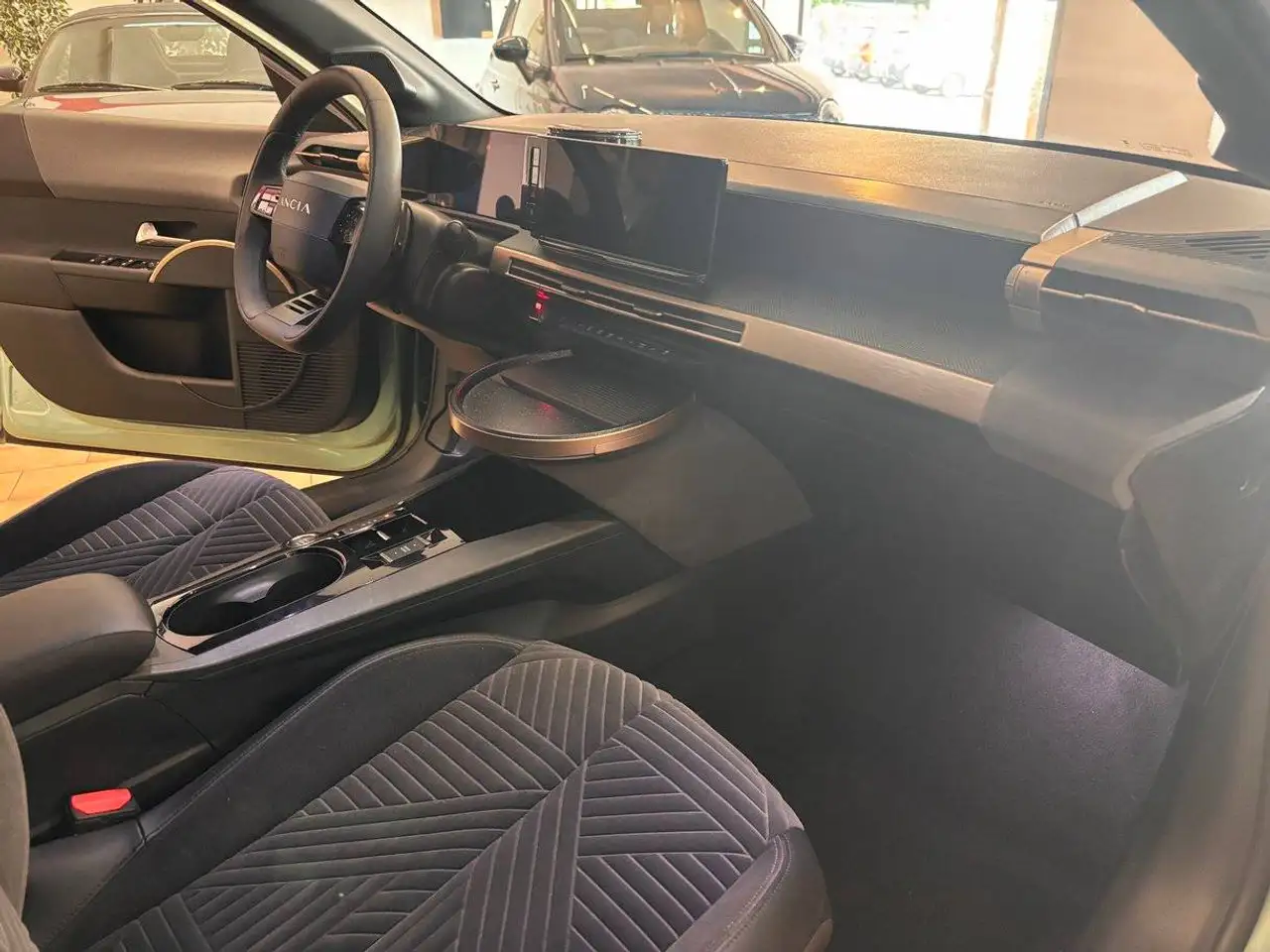 Lancia Ypsilon 2025 — фото 15