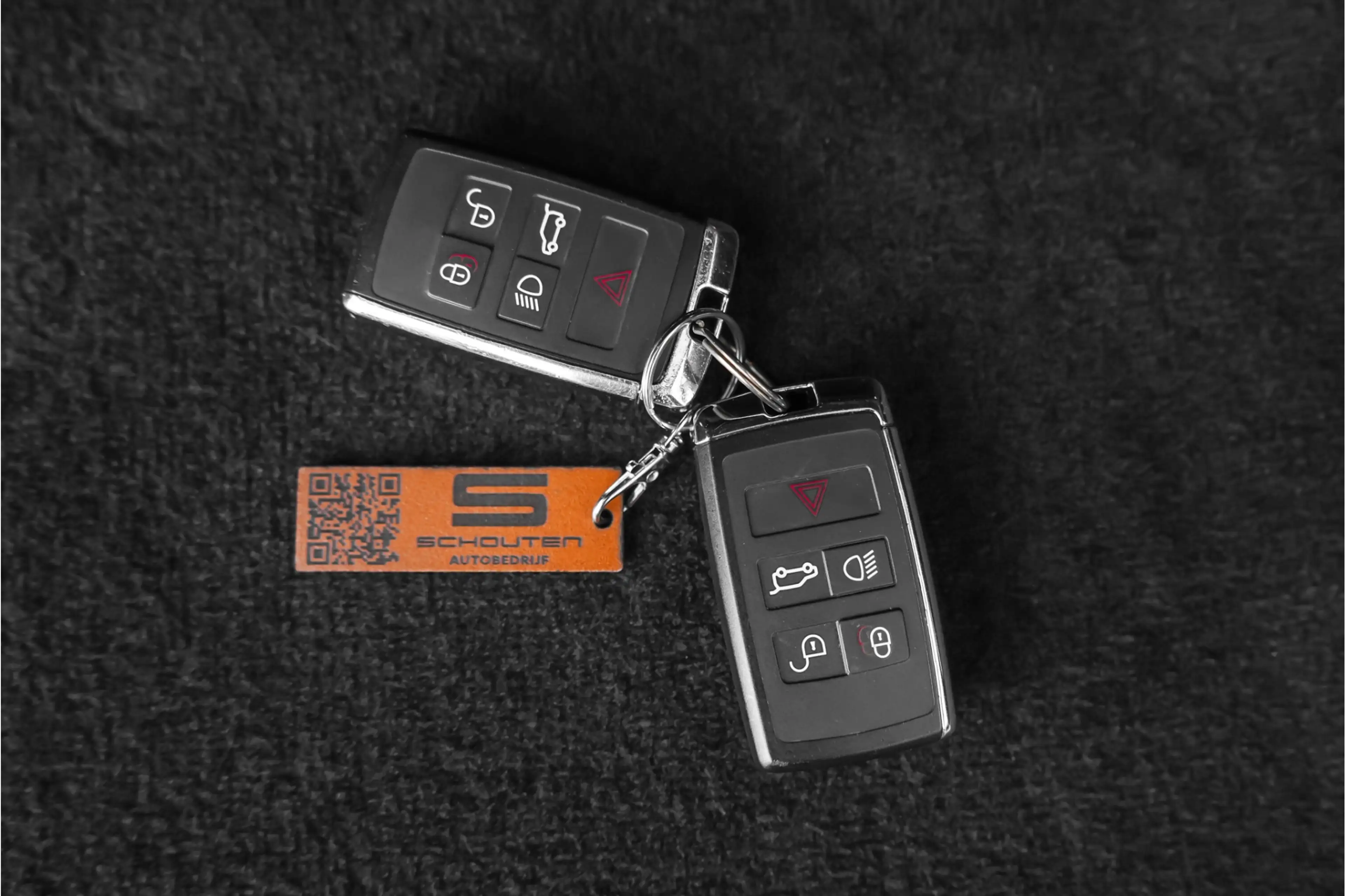 Land Rover Range Rover Sport 3.0 P550e Autobiography PHEV 4WS Massage Ventilati — photo 9