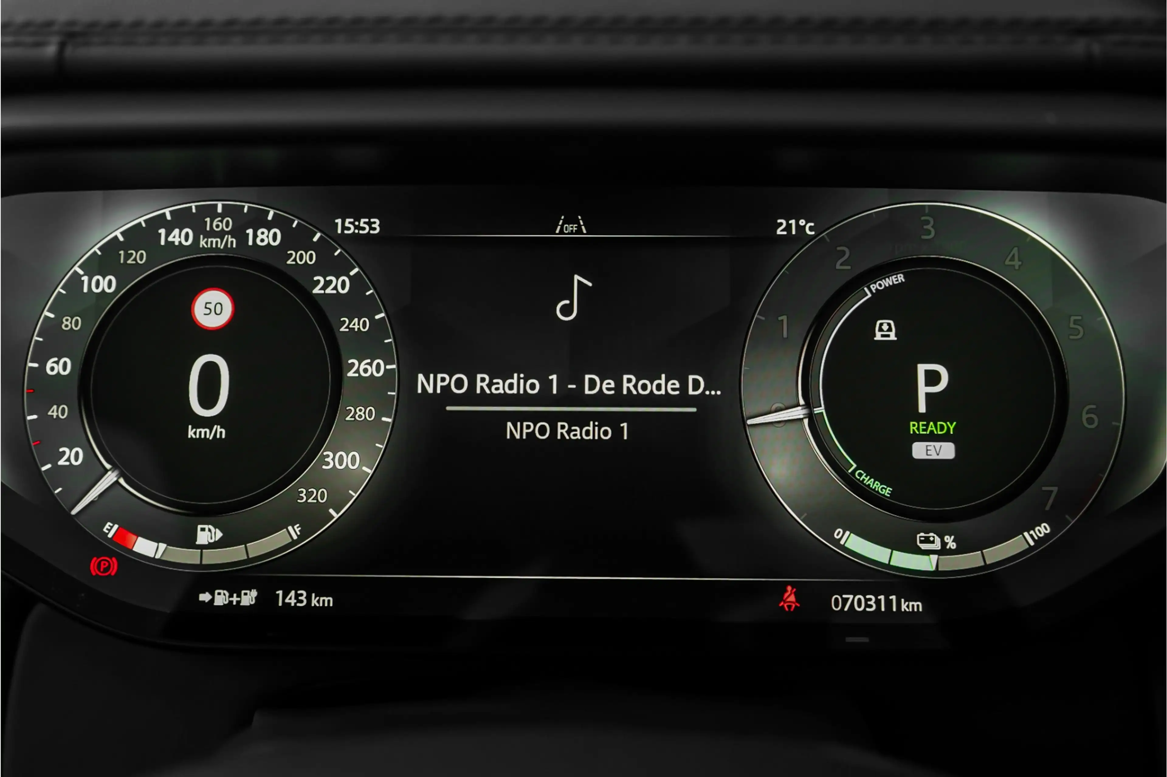 Land Rover Range Rover Sport 3.0 P550e Autobiography PHEV 4WS Massage Ventilati — photo 23