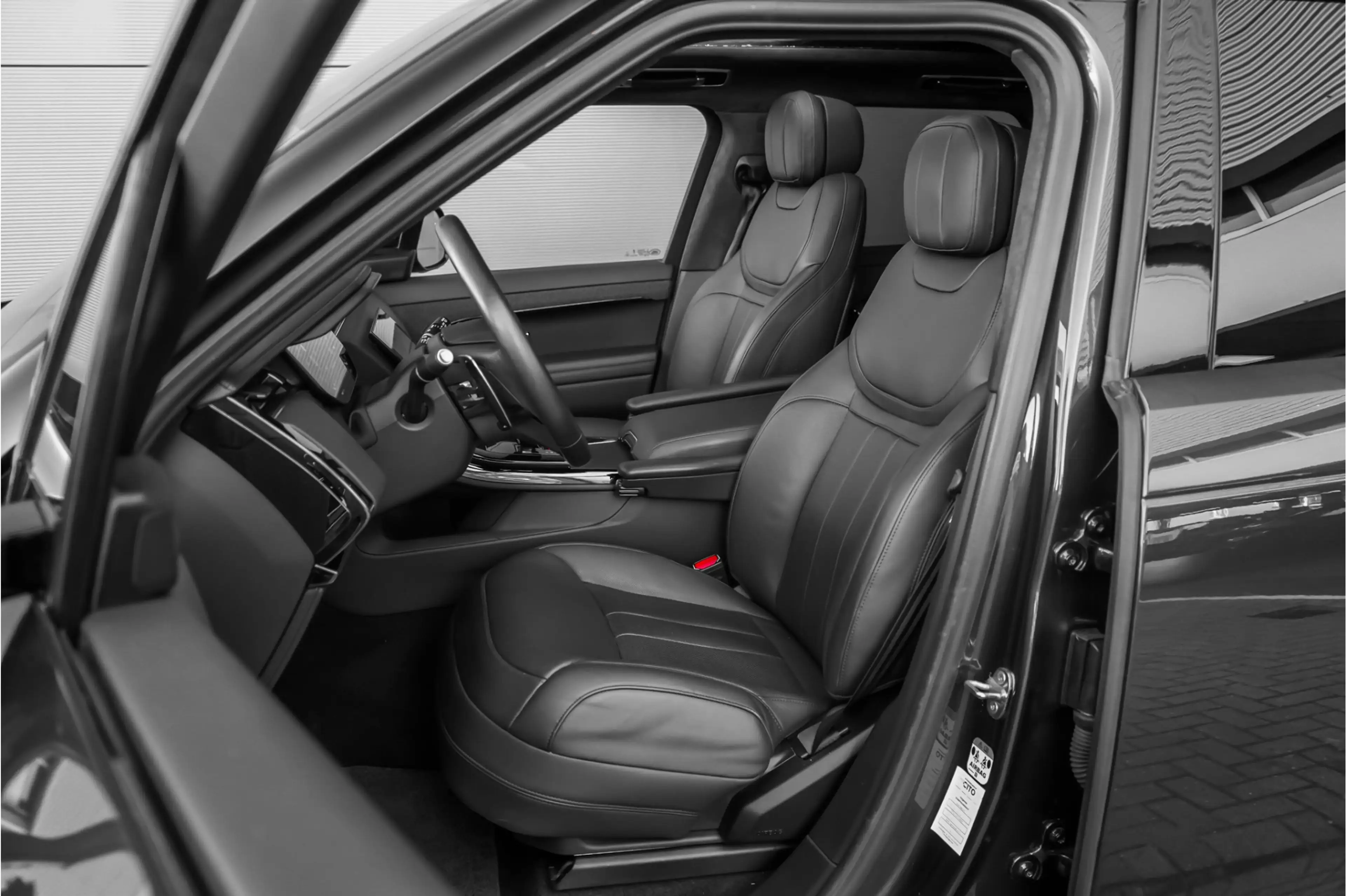 Land Rover Range Rover Sport 3.0 P550e Autobiography PHEV 4WS Massage Ventilati — photo 5