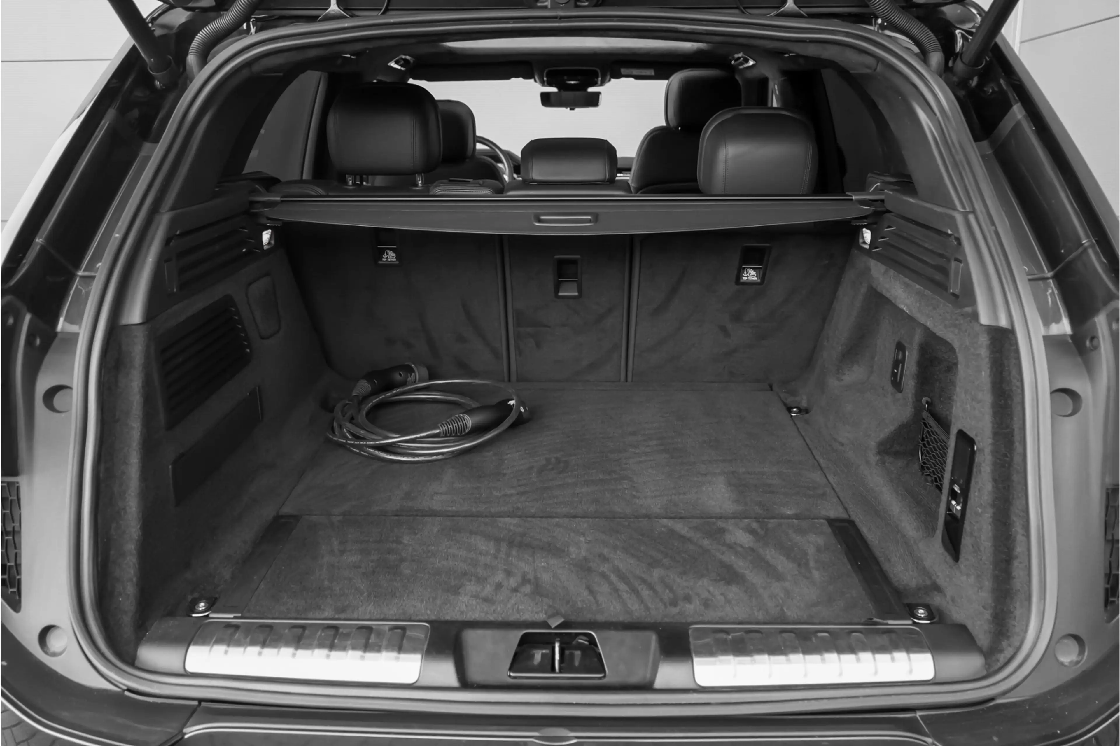 Land Rover Range Rover Sport 3.0 P550e Autobiography PHEV 4WS Massage Ventilati — photo 7
