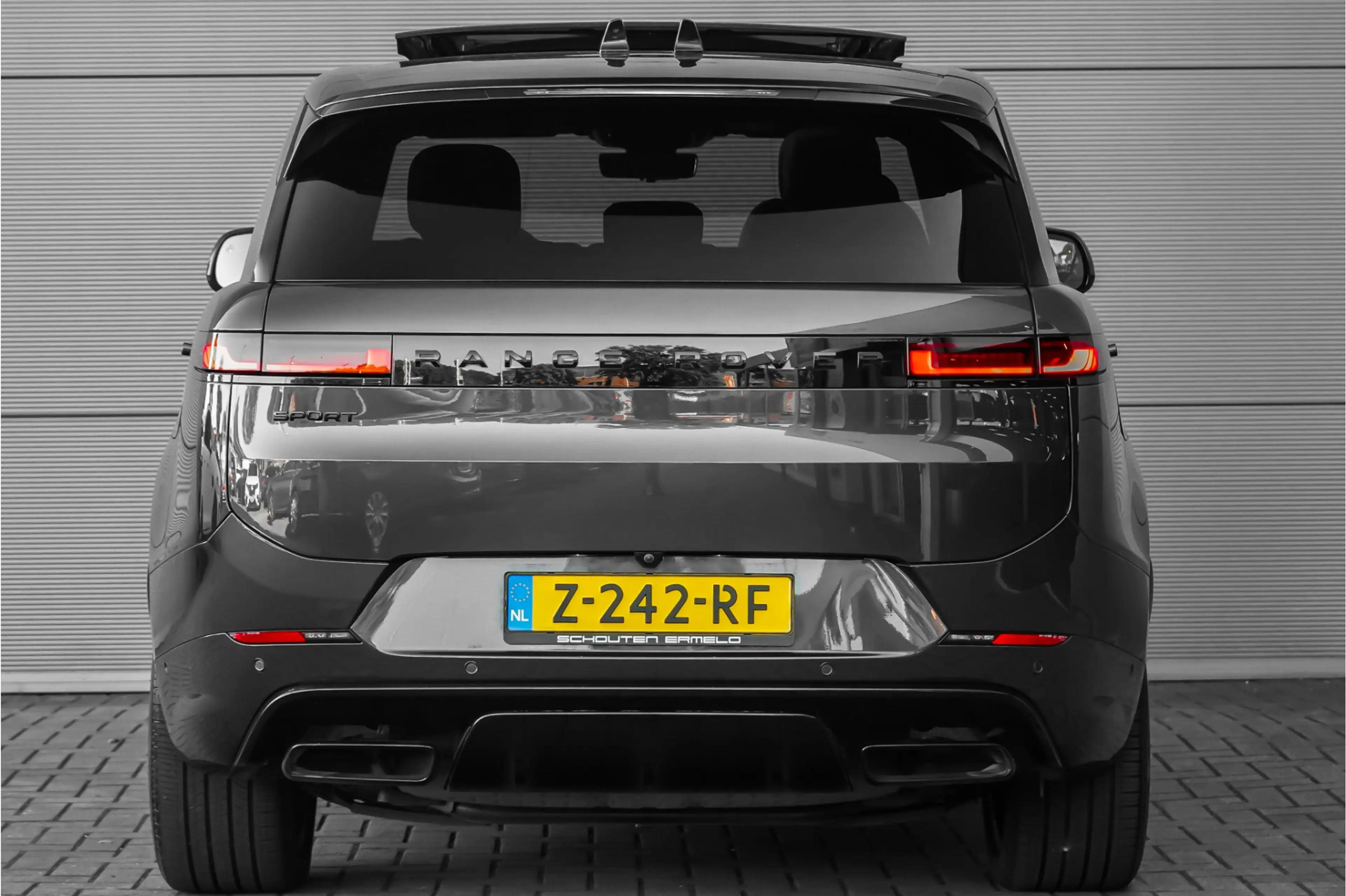 Land Rover Range Rover Sport 3.0 P550e Autobiography PHEV 4WS Massage Ventilati — photo 13
