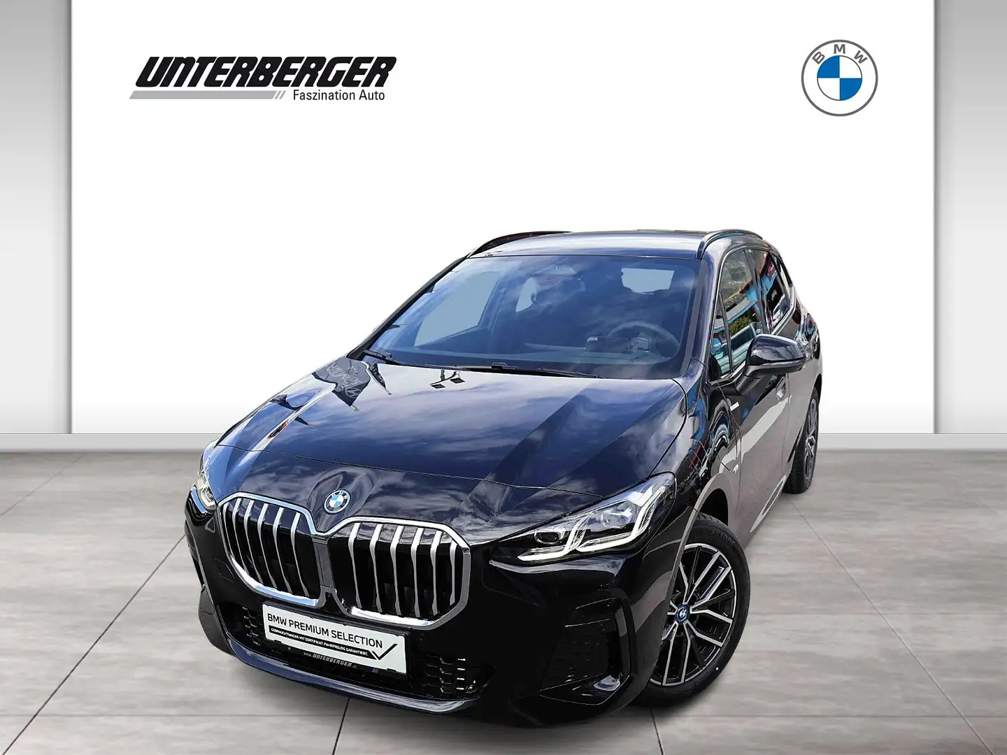 BMW 225 e xDrive Active Tourer M Sportpaket Černá - 1