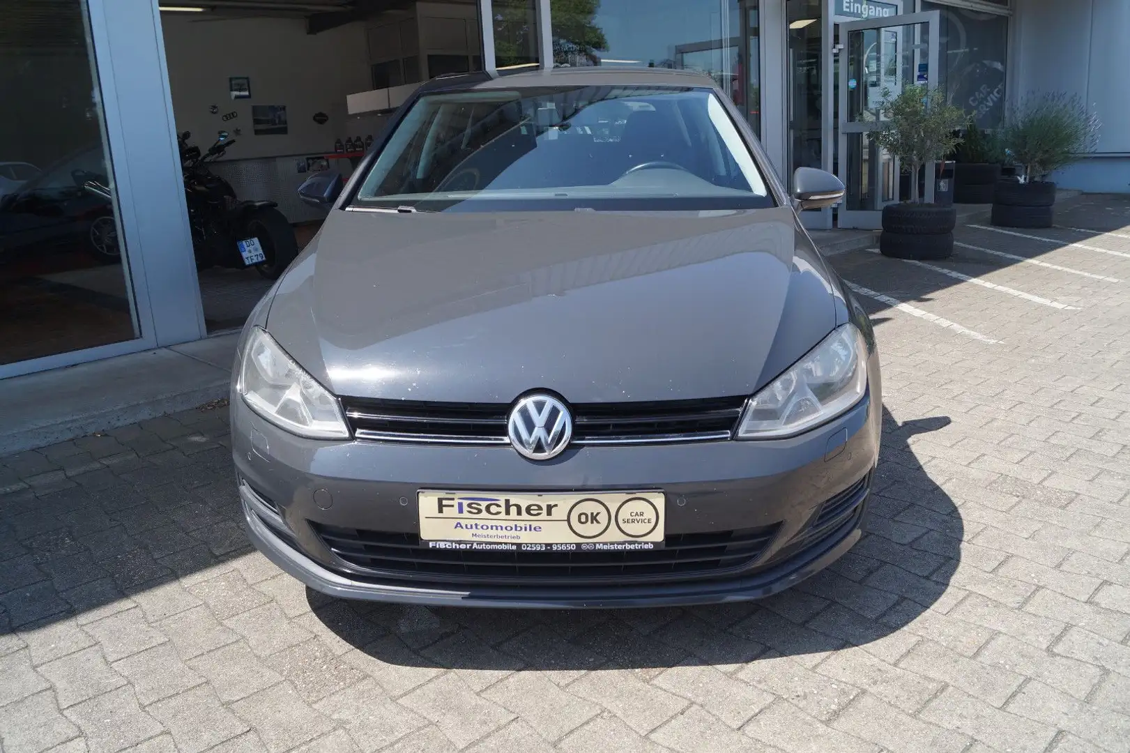 Volkswagen Golf VII Lim. Comf. BMT*Zahnriemen neu*Navigatio Grau - 2