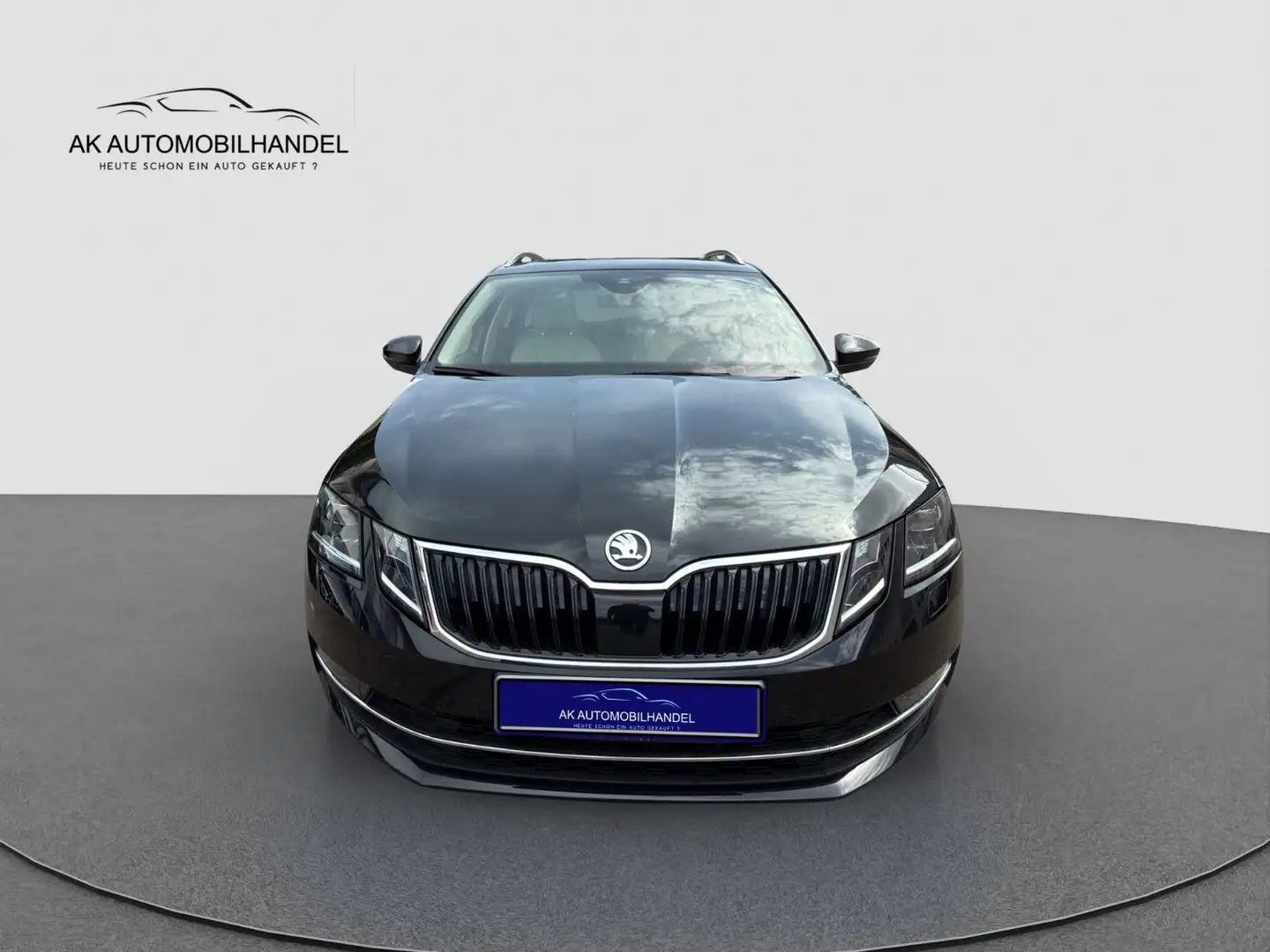 Skoda Octavia Combi Style4x4*PANO*LEDER*LED*ACC*MEMORY Nero - 2