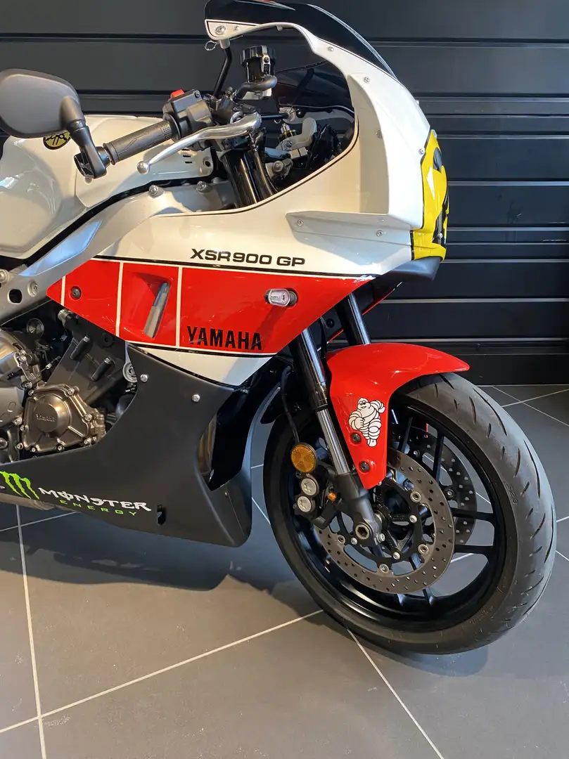 Yamaha XSR 900 Blanc - 2