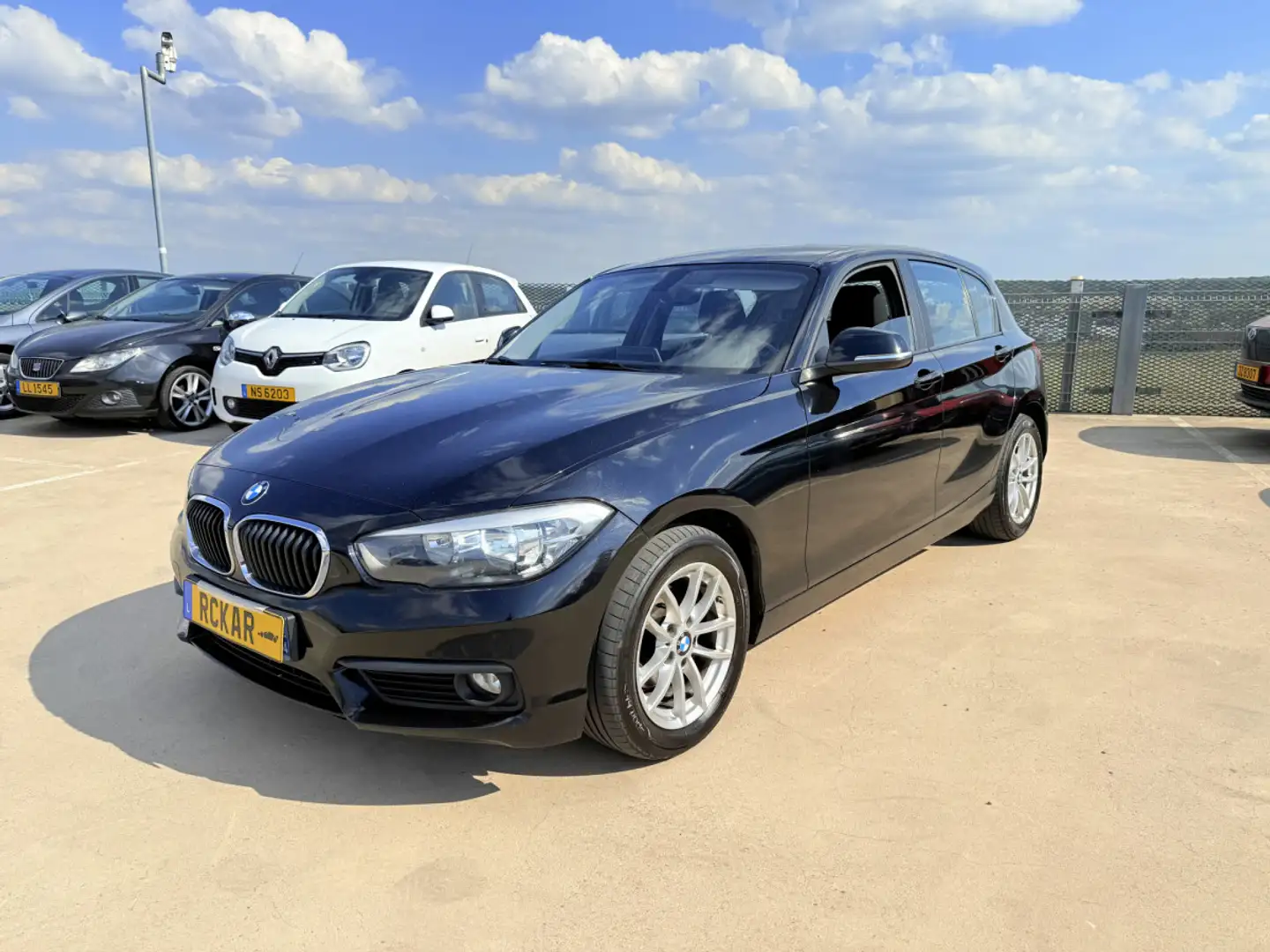 BMW 116 d Advantage 116ch Automatique LED Noir - 1