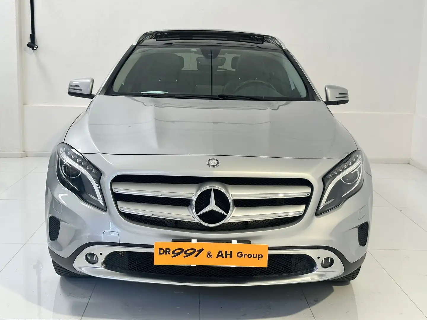 Mercedes-Benz GLA 180 BENZINA/PREMIUM/ENDURO/TETTO Argento - 2