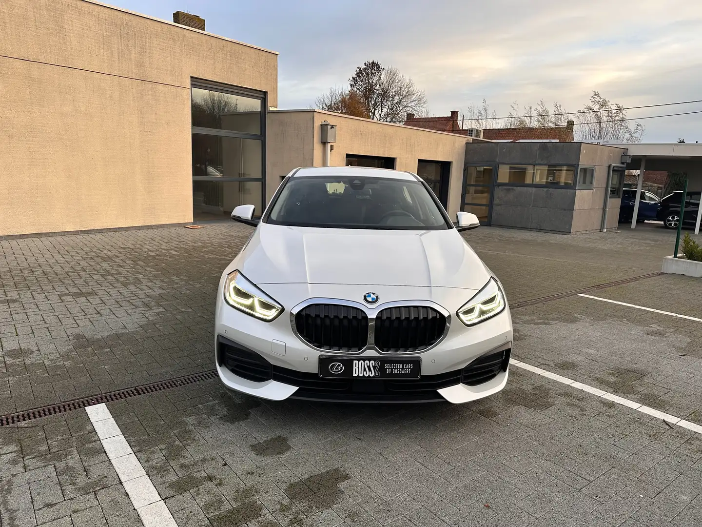 BMW 116 i - Navi - Cruise - Carplay/Android Auto Blanco - 2