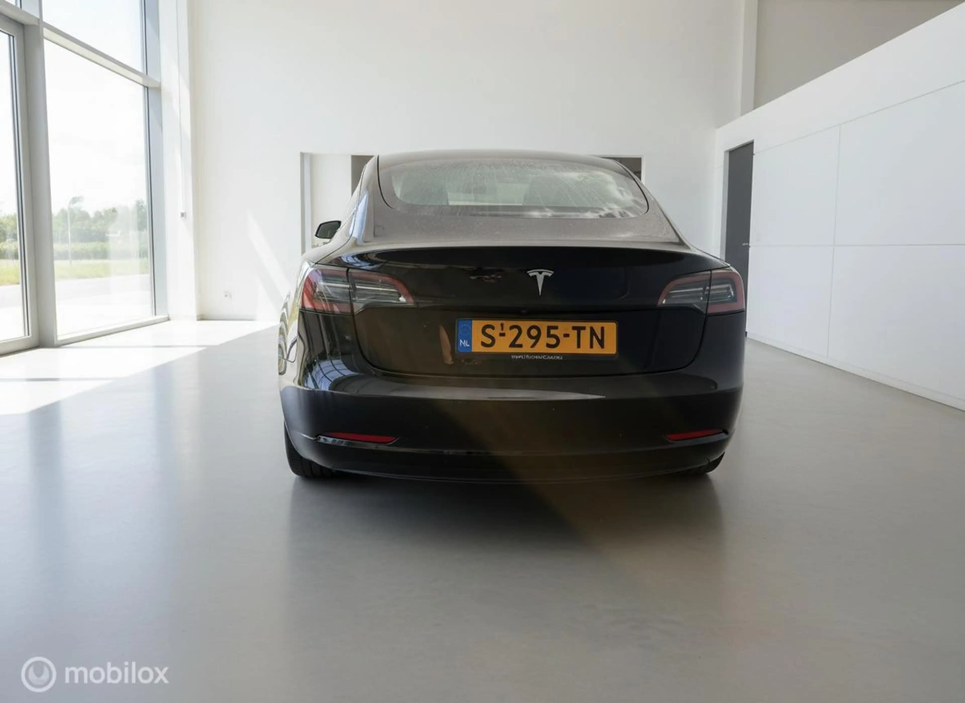 Tesla Model 3 Standard RWD Plus 60 kWh | 04/2023 | SOH 90,01% | — photo 8
