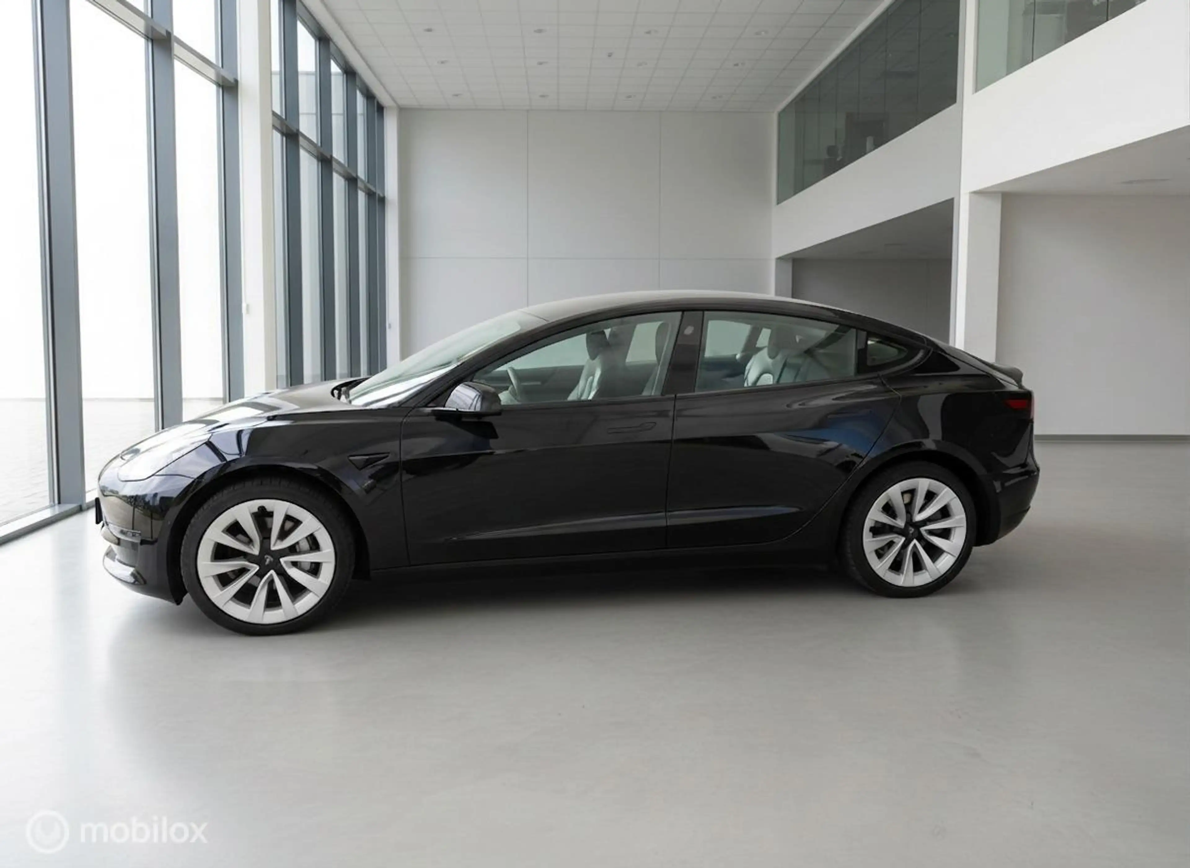 Tesla Model 3 Standard RWD Plus 60 kWh | 04/2023 | SOH 90,01% | — photo 5