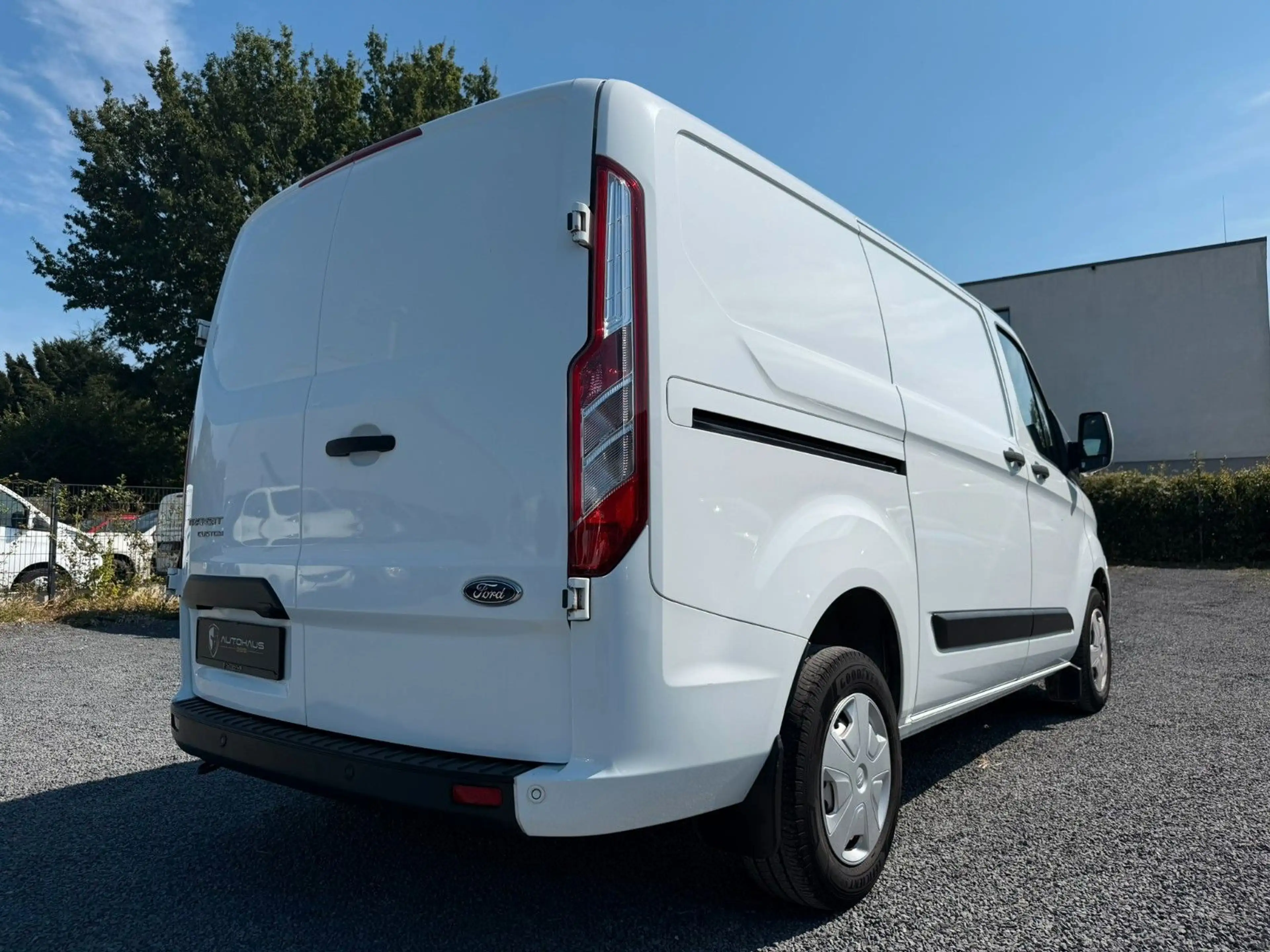 Ford Transit Custom Kasten 280 L1 KLIMA RFK MFL PDC — photo 12
