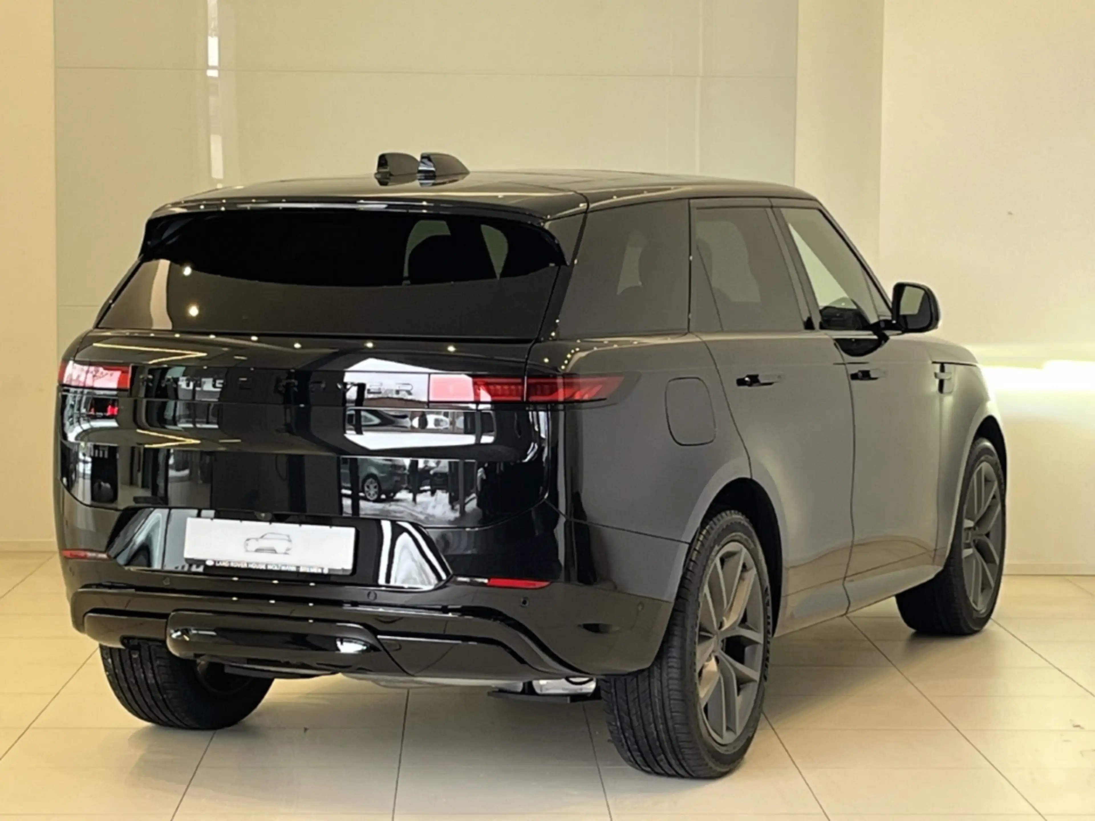 Land Rover Range Rover Sport D250 Dynamic SE HUD Sportpaket — photo 2