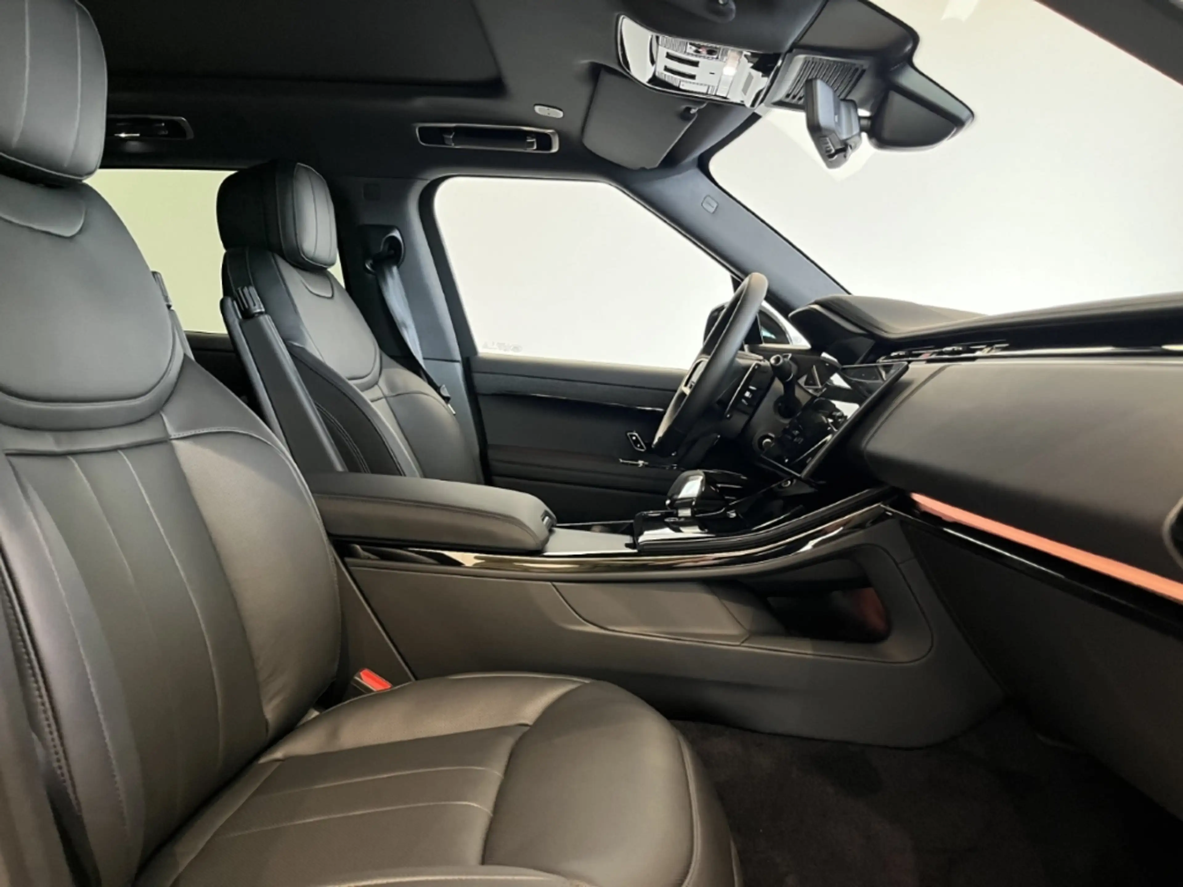 Land Rover Range Rover Sport D250 Dynamic SE HUD Sportpaket — photo 3