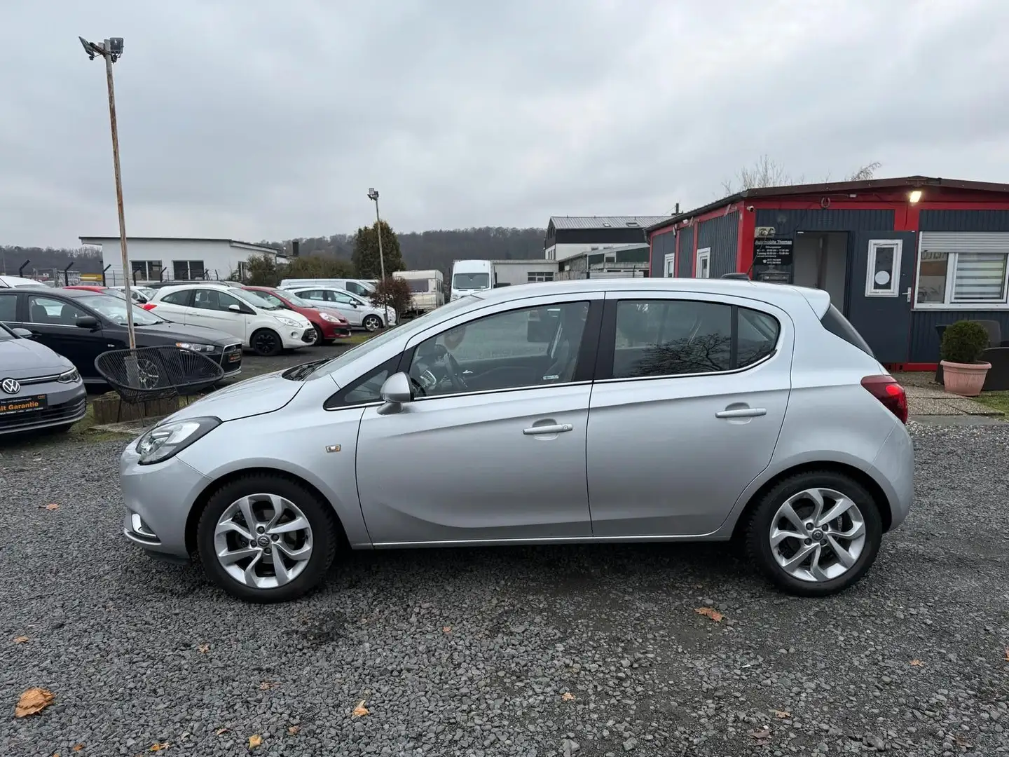 Opel Corsa E Innovation/TÜV NEU Plateado - 2