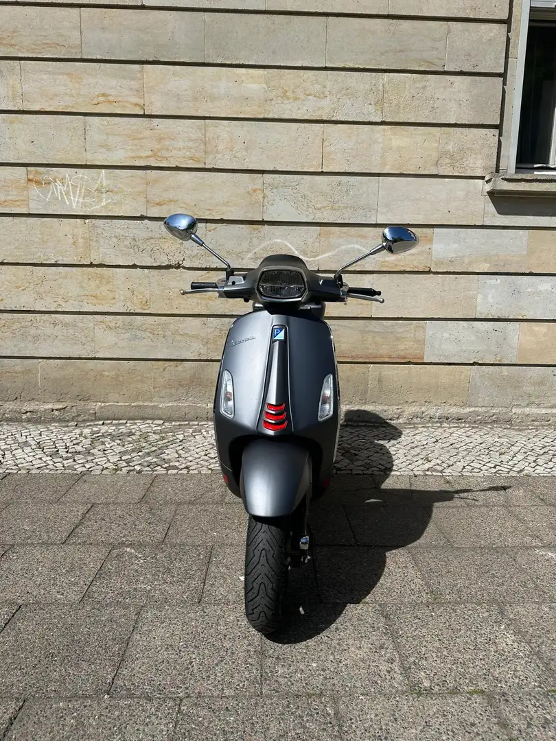 Vespa Sprint S 50 Topcase Diebstahlsicherung Grau - 1