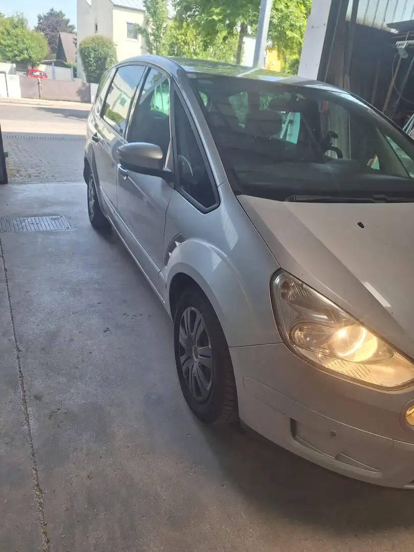 Ford S-Max Trend 2,0 TDCi DPF - 1