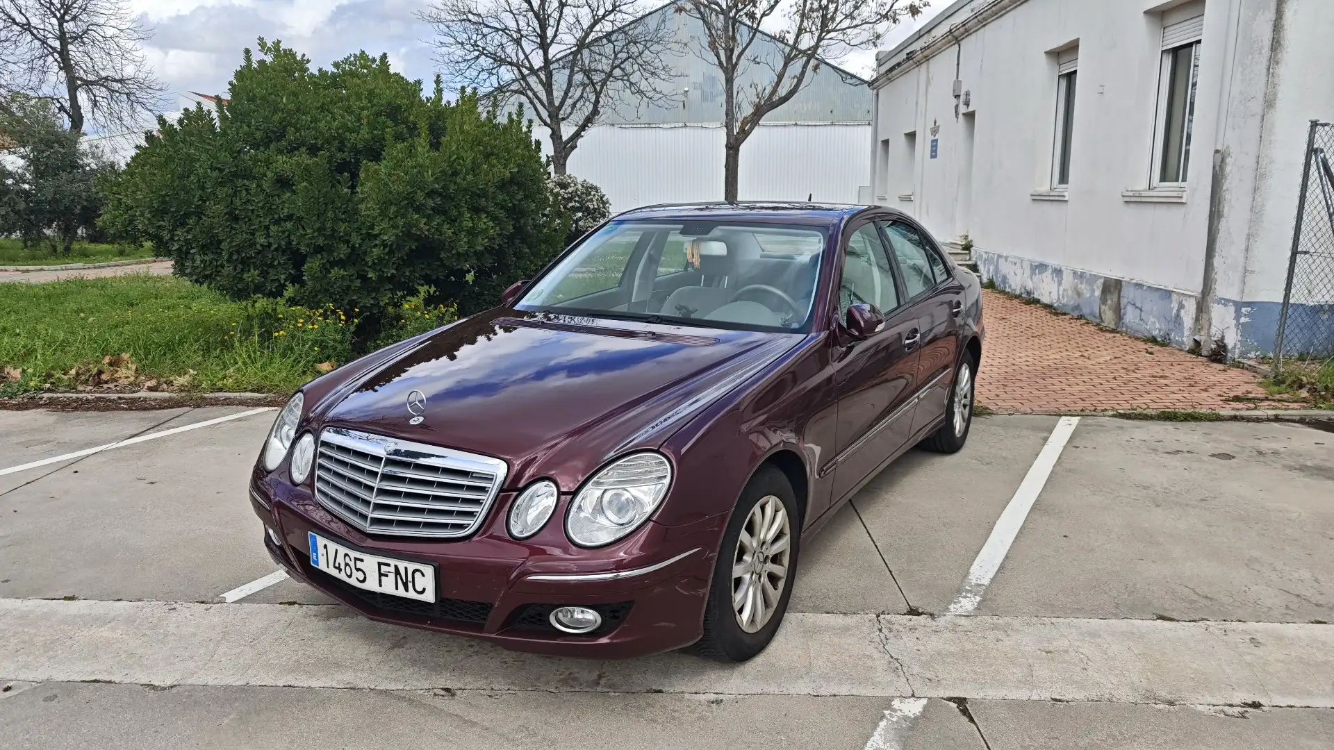Mercedes-Benz E 280 Estate 4M Avantgarde Aut. - 2