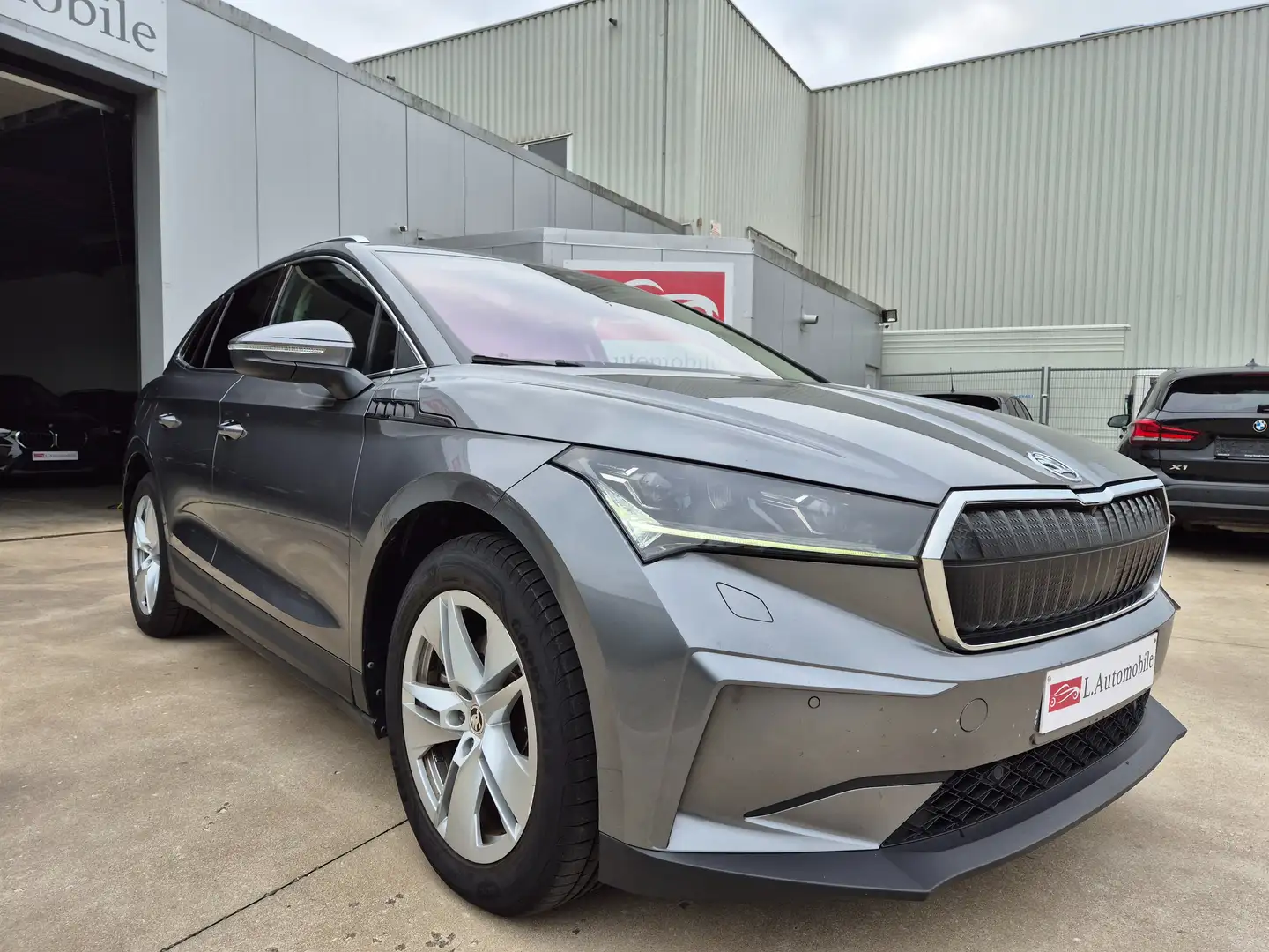 Skoda Enyaq iV 60 // 2022 !! Grau - 2