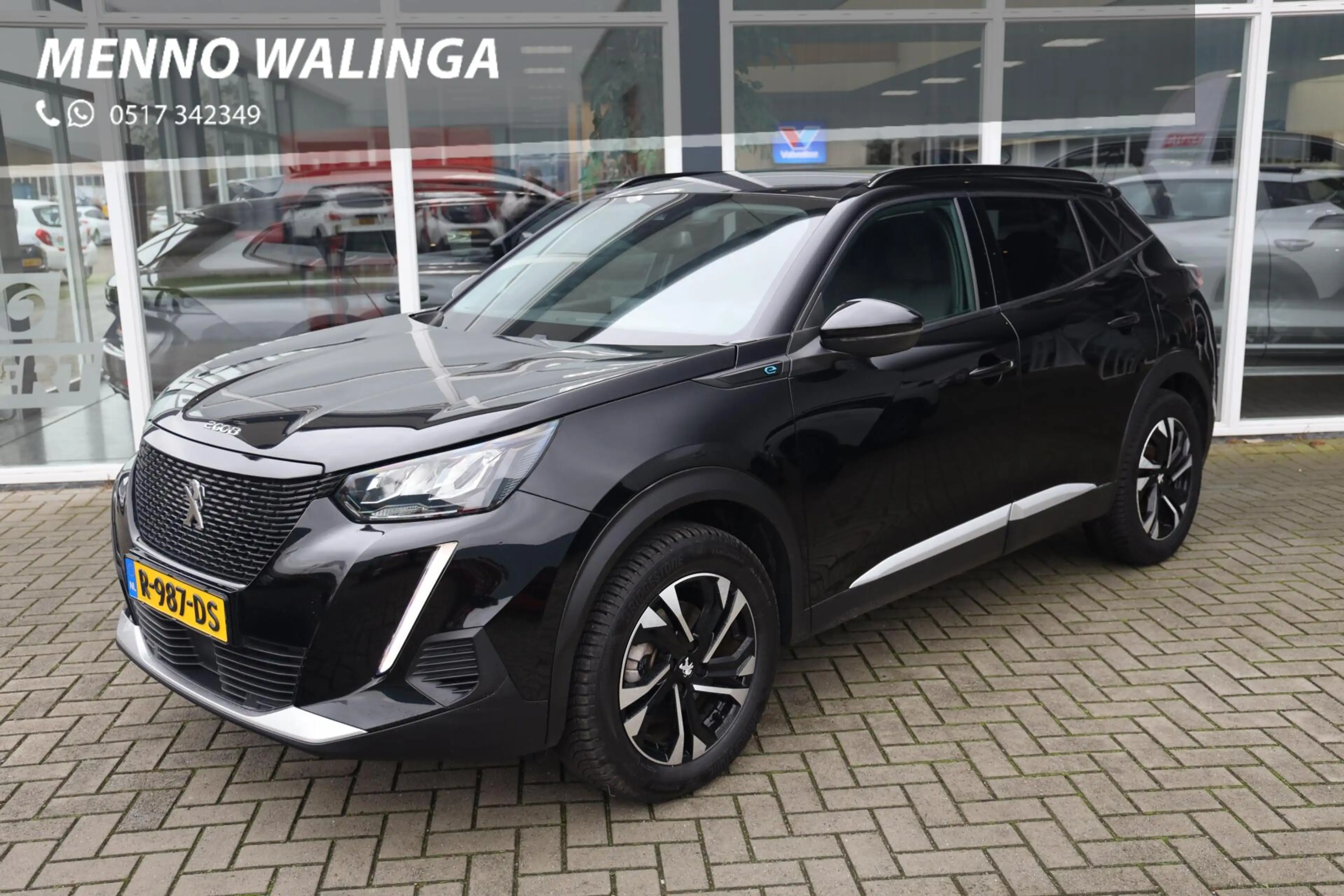 Peugeot e-2008 EV Allure Pack 50 kWh|3-Fase|Camera|Carplay|Clima|