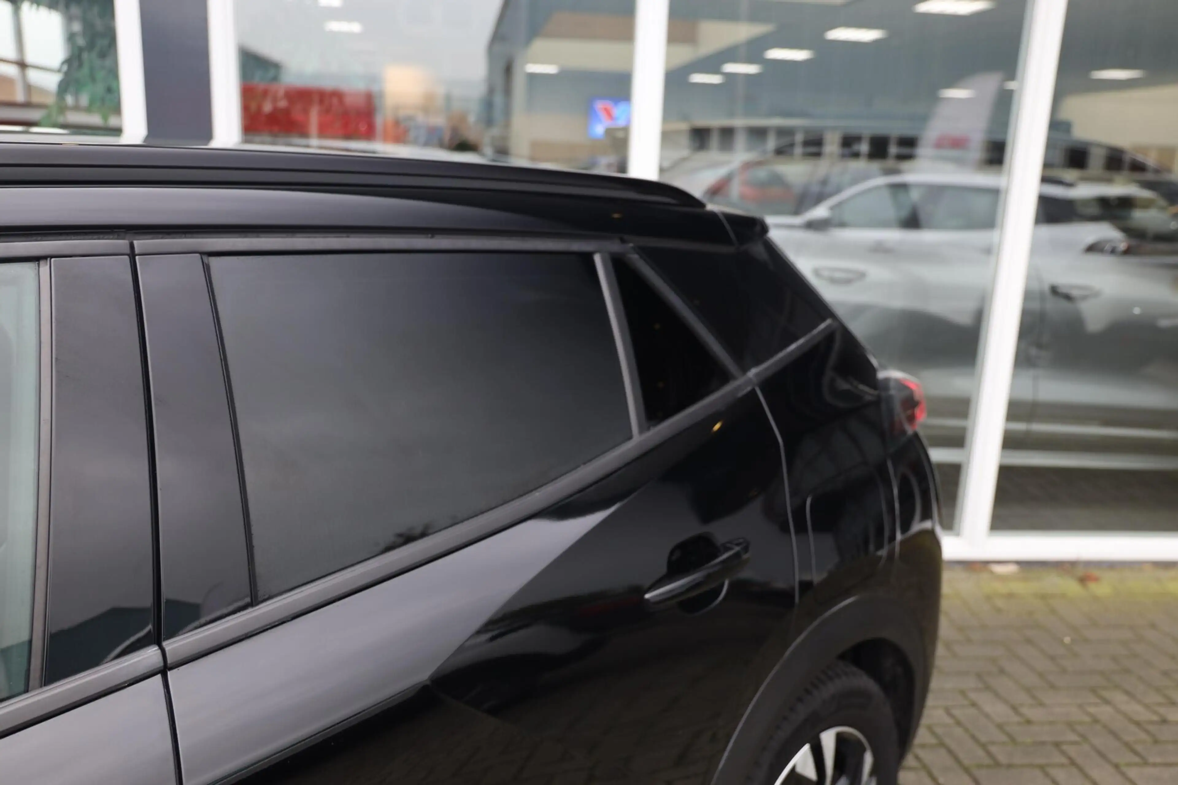 Peugeot e-2008 EV Allure Pack 50 kWh|3-Fase|Camera|Carplay|Clima| — photo 13