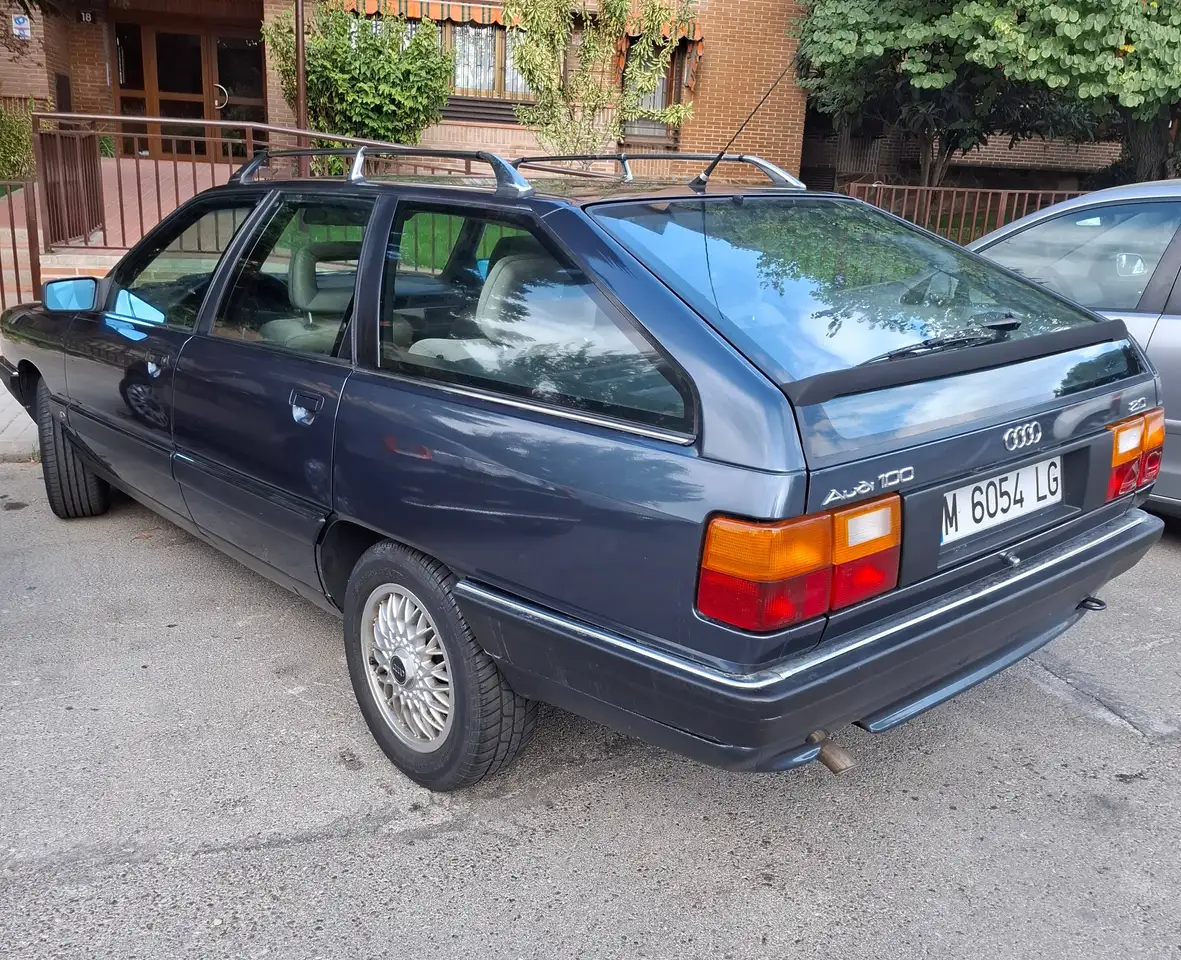 Audi 100 Avant 2.2 CD A.A. CD, foto 2
