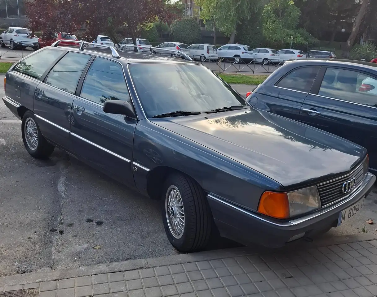 Audi 100 Avant 2.2 CD A.A. CD, foto 3
