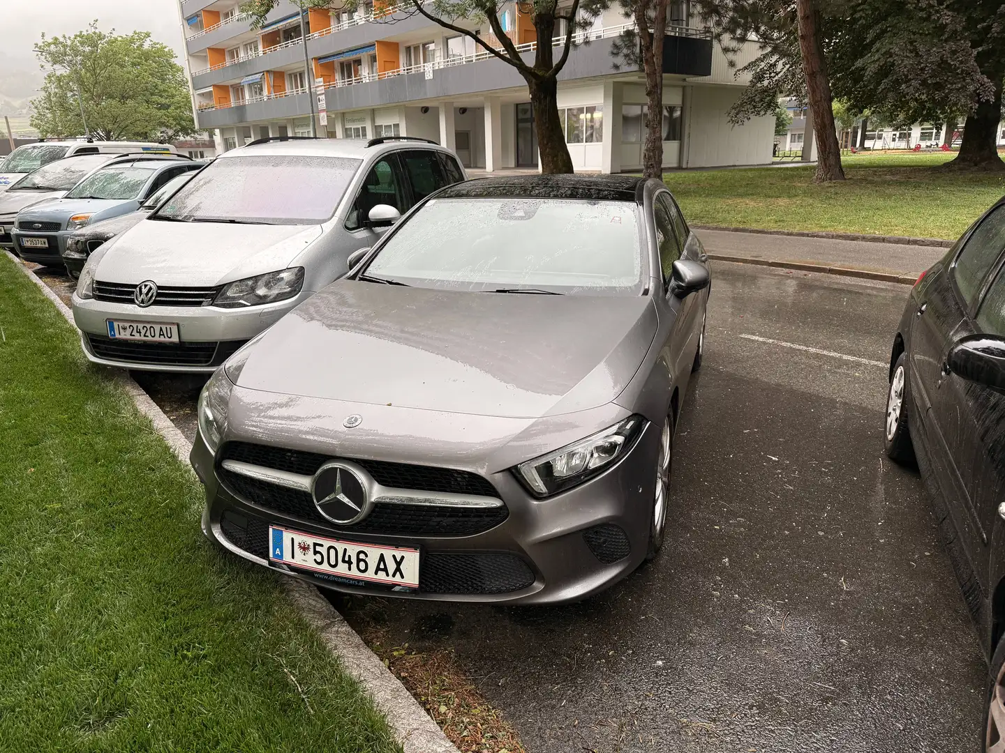 Mercedes-Benz 180 Silber - 1