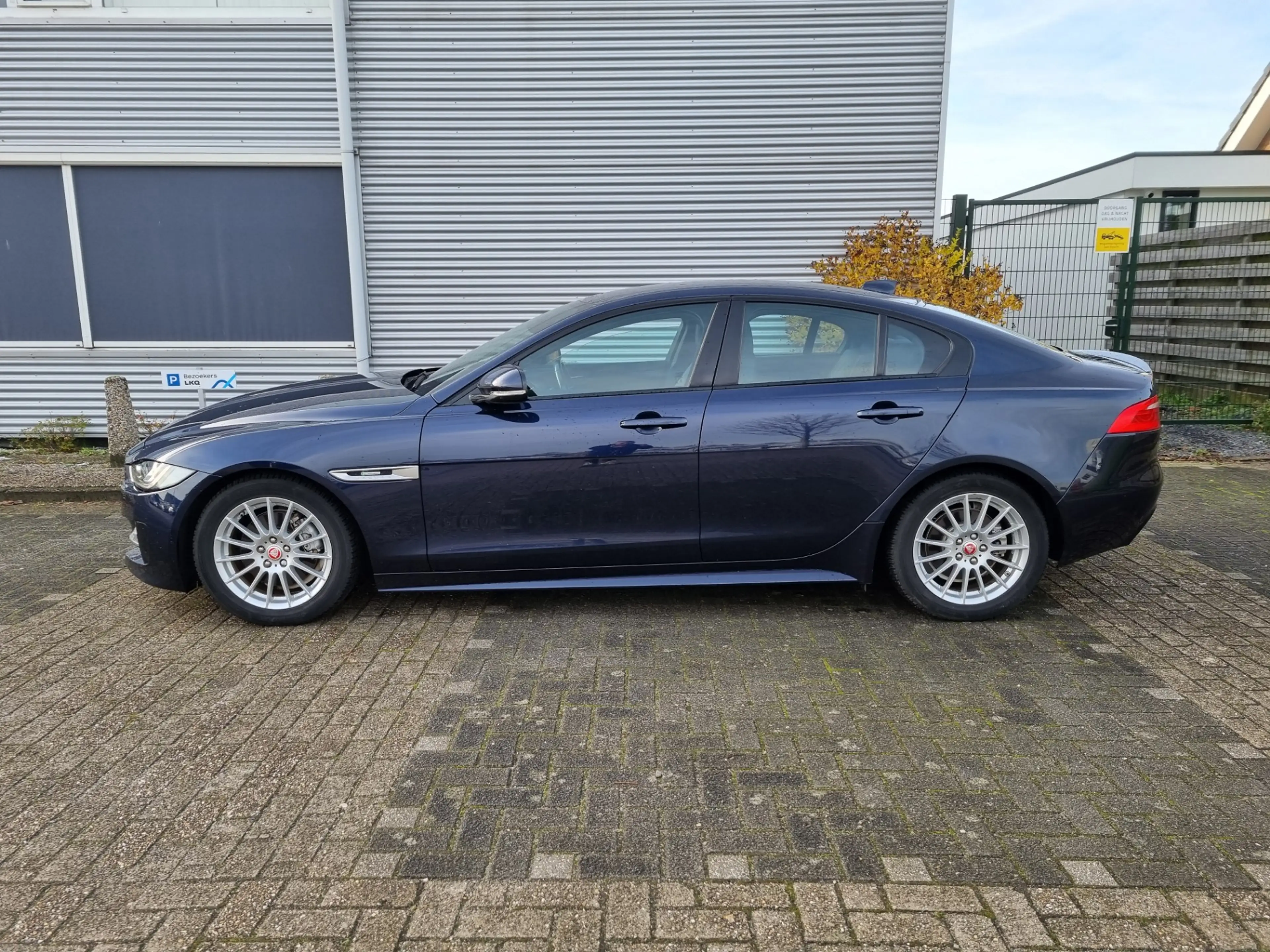 Jaguar XE 2.0 D R-Sport automaat achteruitcamera! Xenon! — photo 10