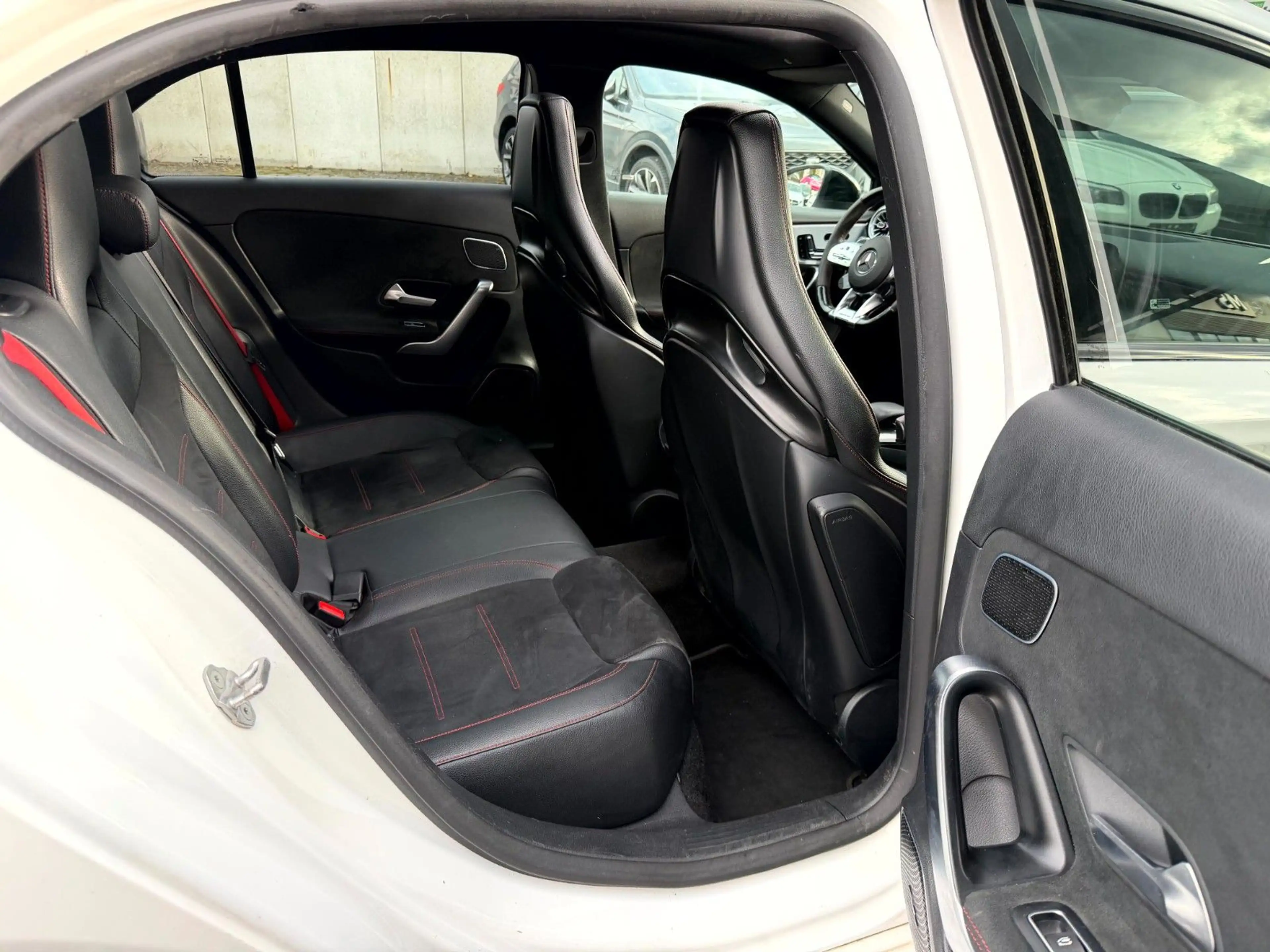 Mercedes-Benz A 45 AMG A 45 S AMG 4-Matic+ PerformanceSitz_Pano_Burmest — photo 11