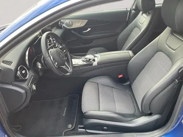 Mercedes-Benz C-Class view 10