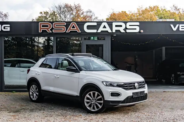 Volkswagen T-Roc 2.0 TSI 4Motion Sport | PANO | KEYLESS | CARPLAY
