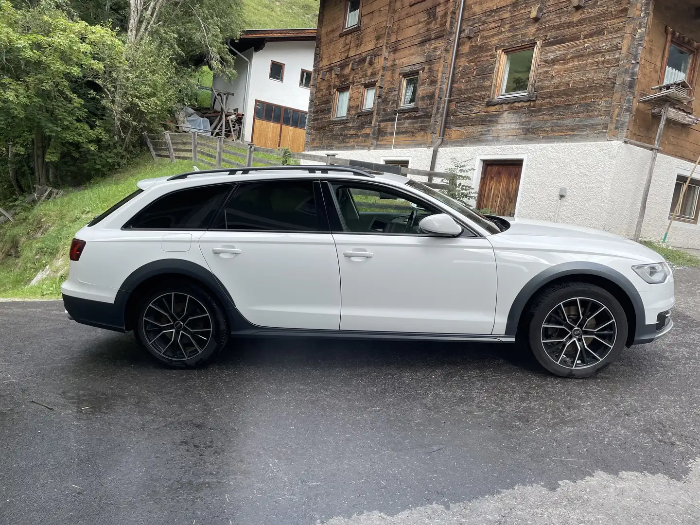 Audi A6 allroad 3,0 TDI quattro S-tronic - 2