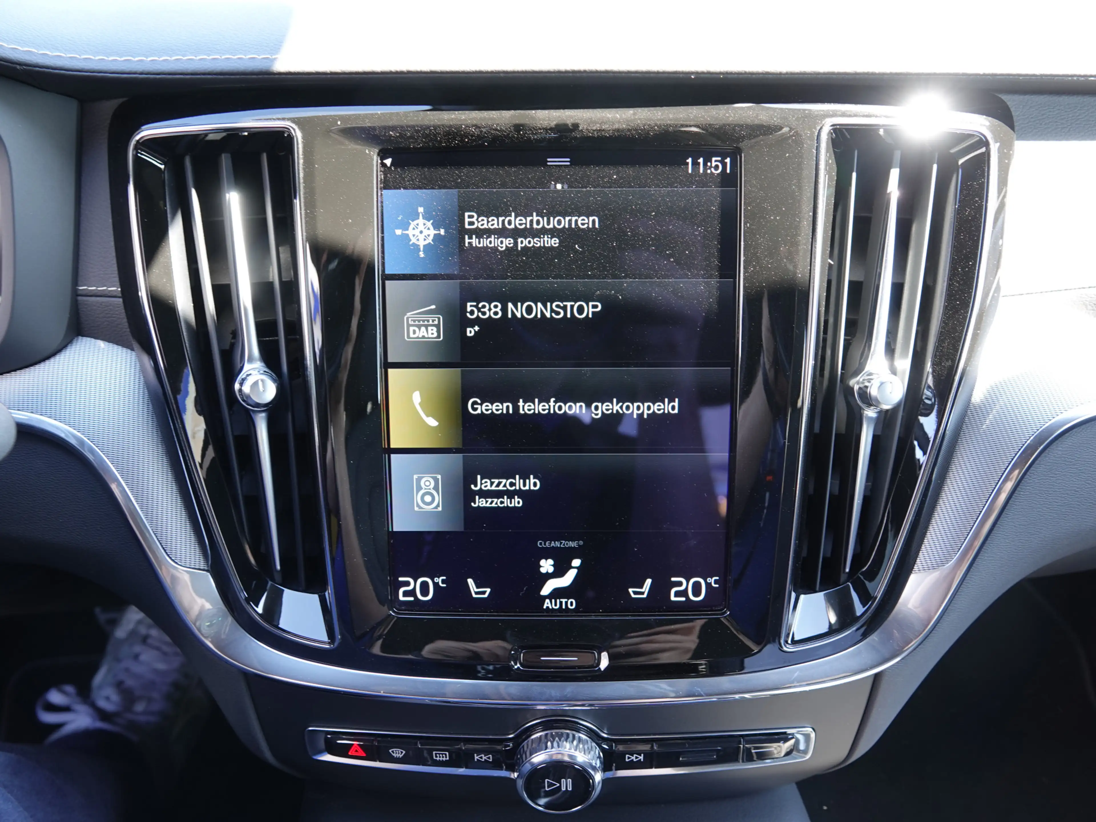 Volvo S60 2.0 T8 AWD Polestar Engineered BOWERS & WILKINS | — photo 18