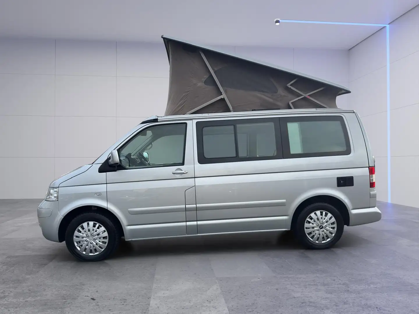 Volkswagen T5 California Comfortline RENTNER SCHECKHEFT 131PS Grau - 2