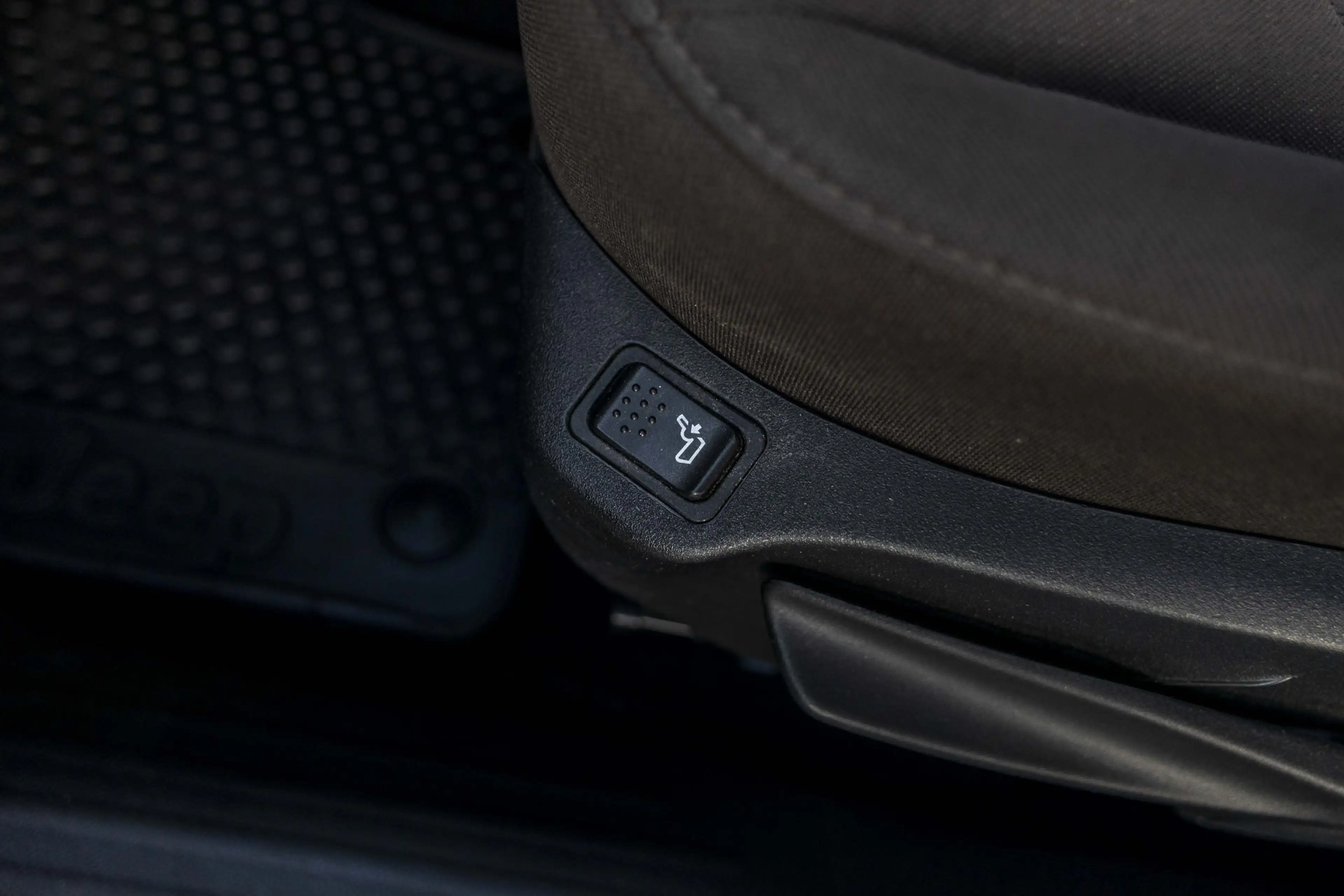Jeep Renegade 1.4 MultiAir Longitude | Trekhaak | NL Auto | Crui — photo 20