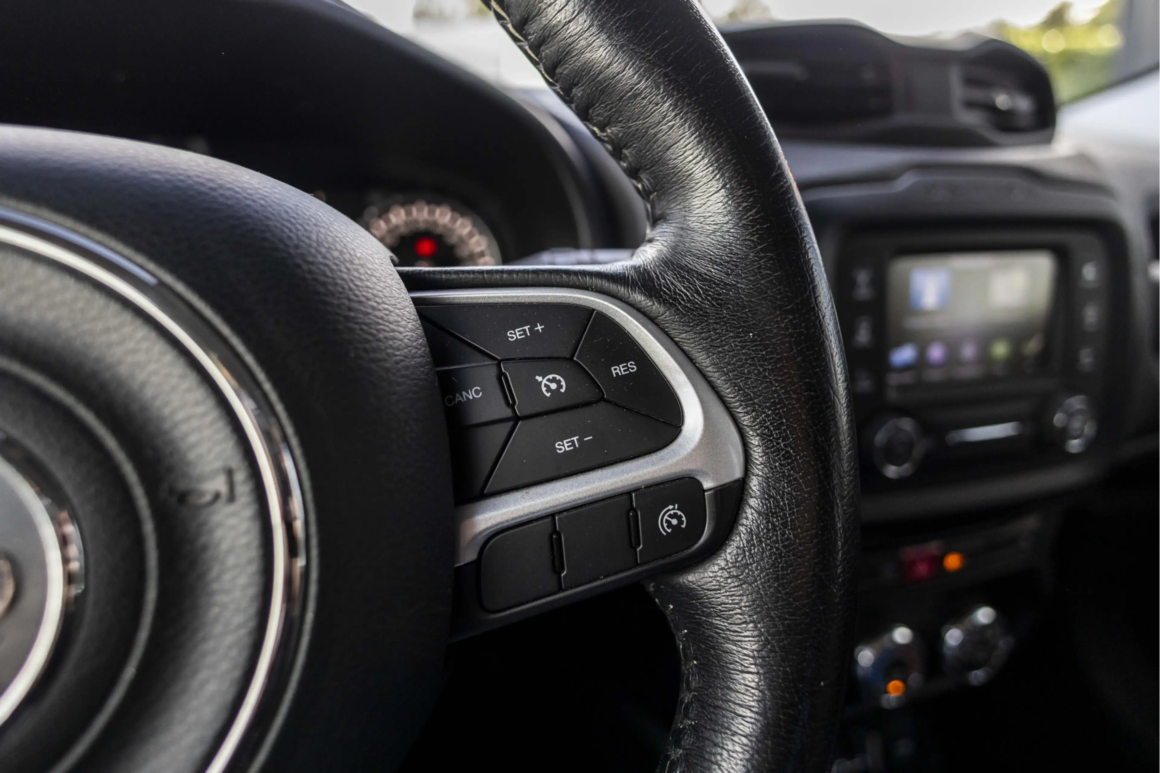 Jeep Renegade 1.4 MultiAir Longitude | Trekhaak | NL Auto | Crui — photo 29